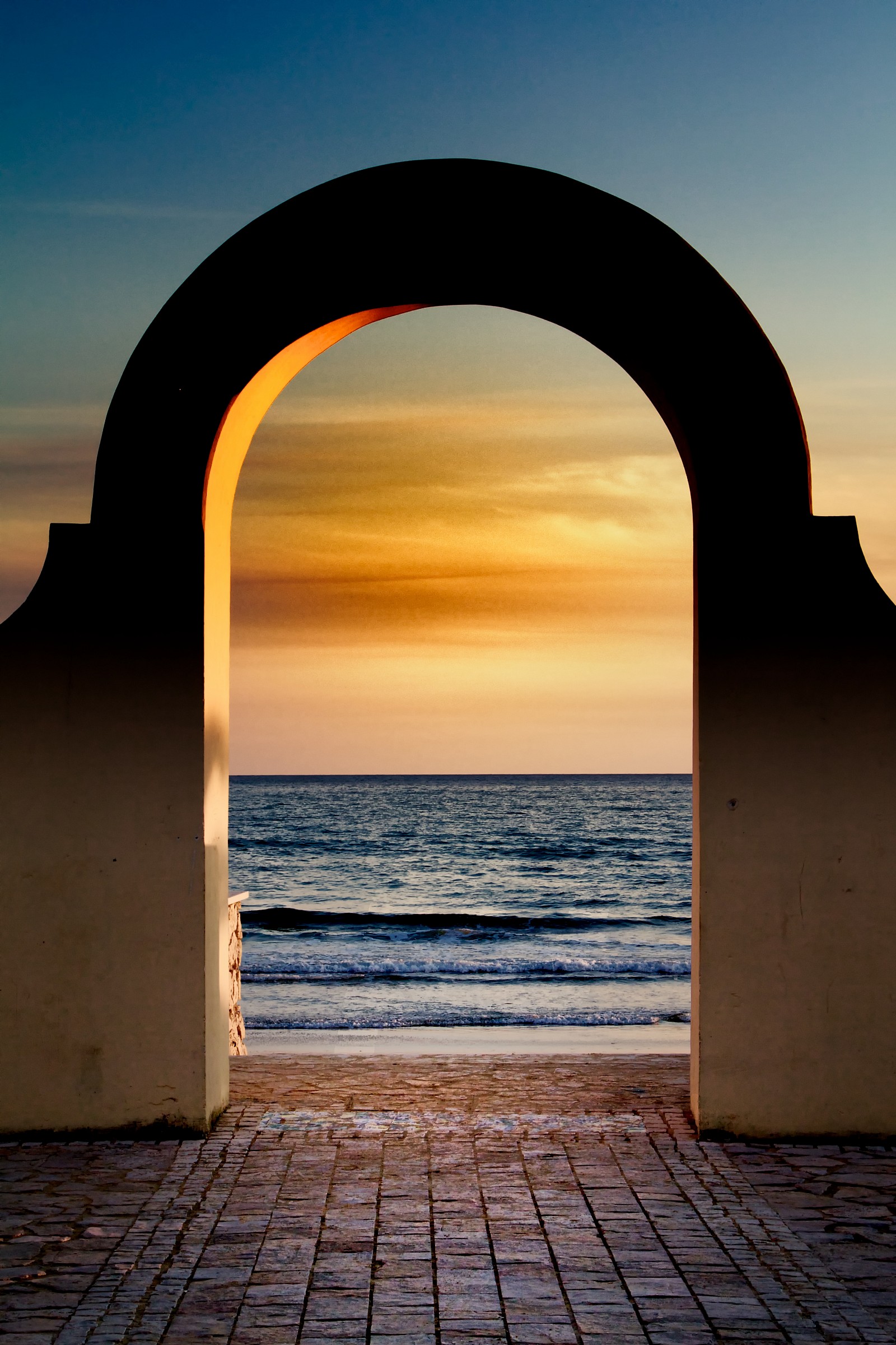 The arc of the sea - Sperlonga