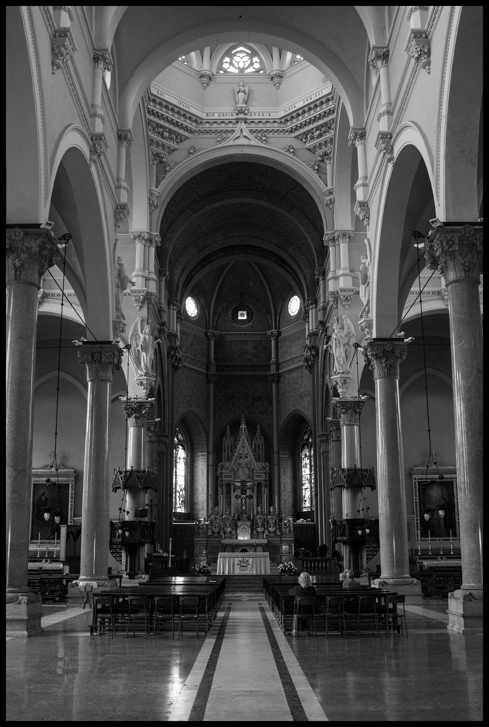 chiesa  sul naviglio
