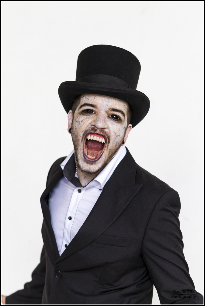 Cosplayer in the city fortress