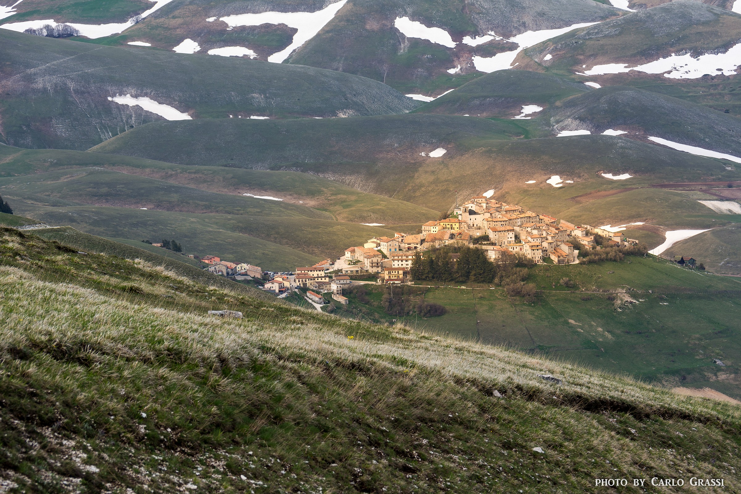 sunbeam on castelluccio