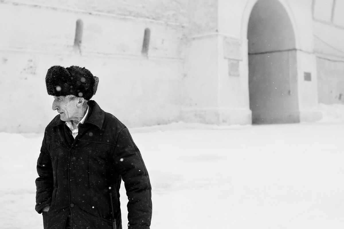 Sergiyev Posad - old Russian man