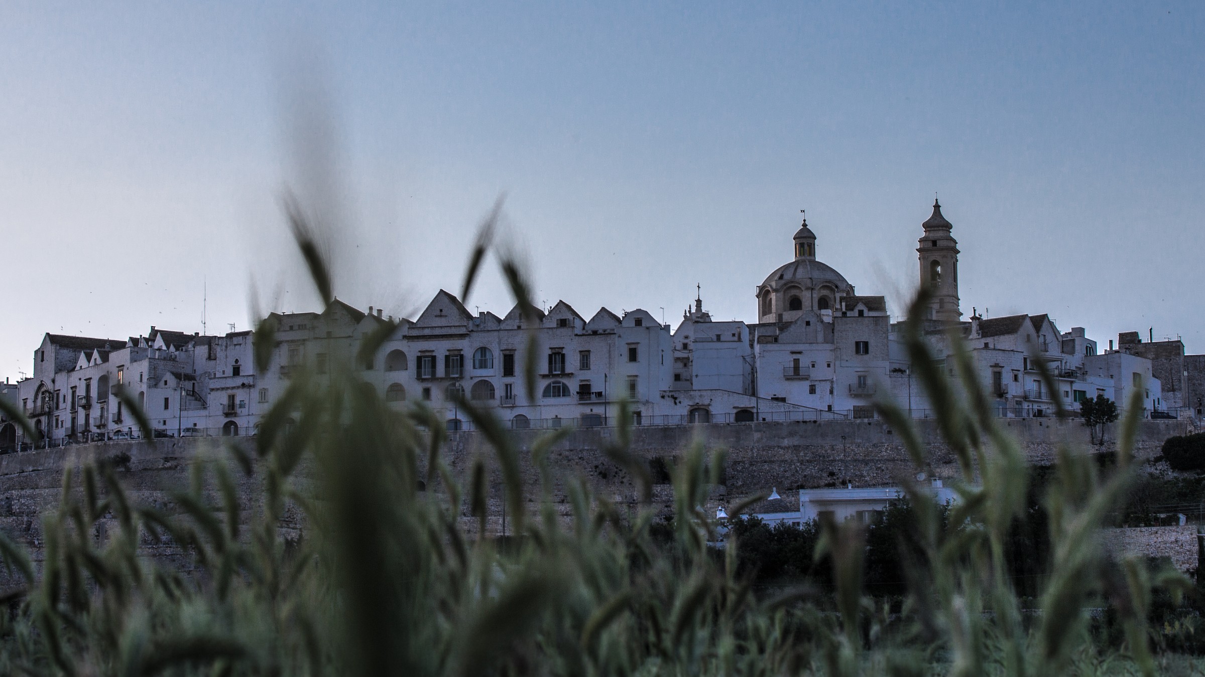 punto di vista del paese con cinque o (locorotondo)