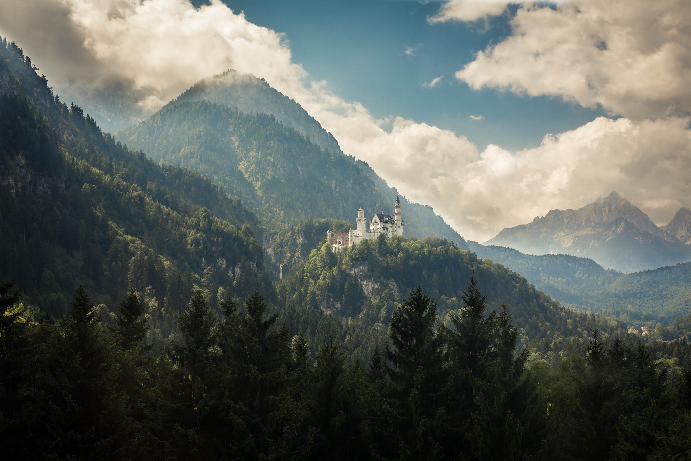 Neuschwainstein