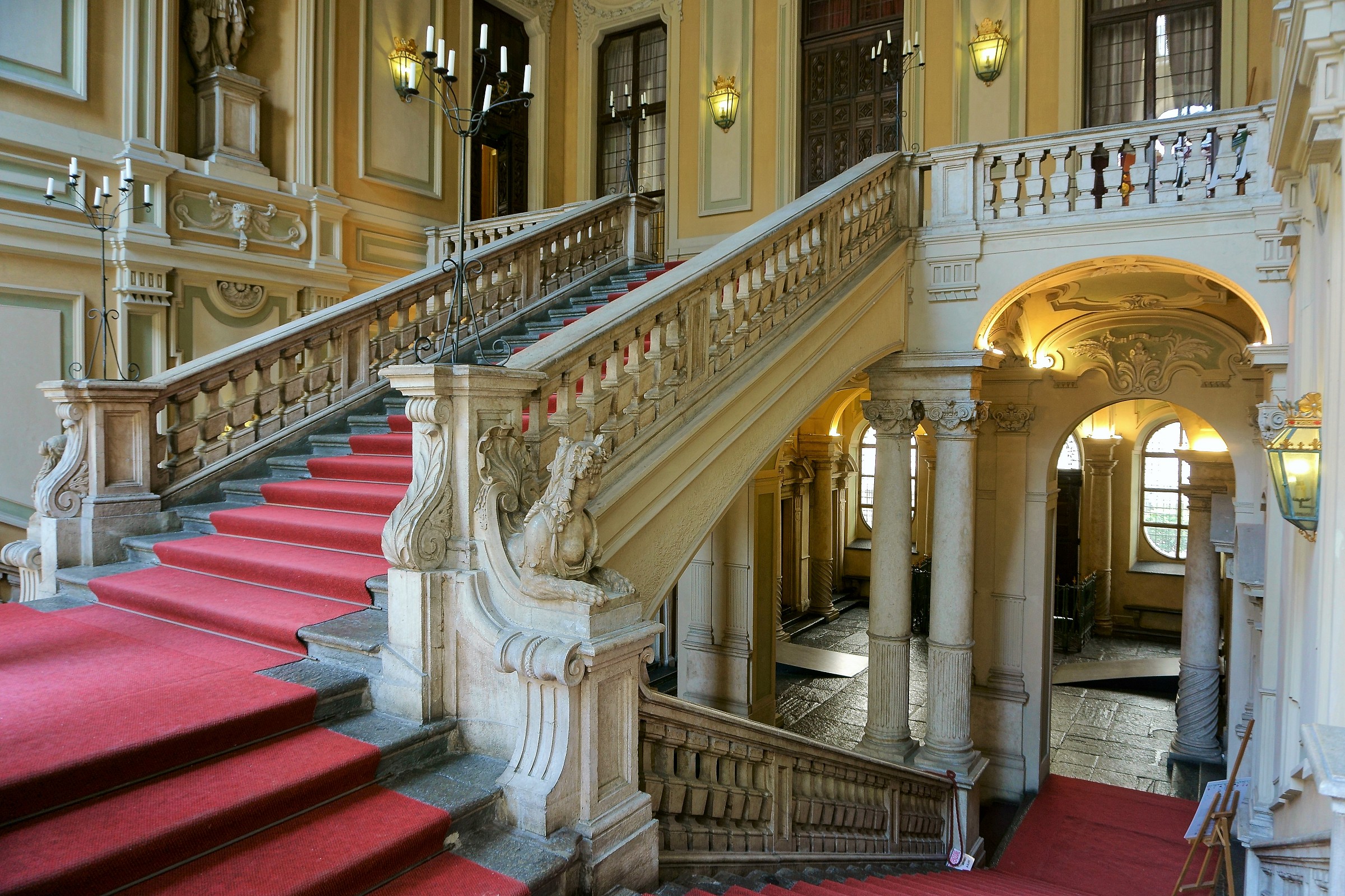 scalone di palazzo barolo