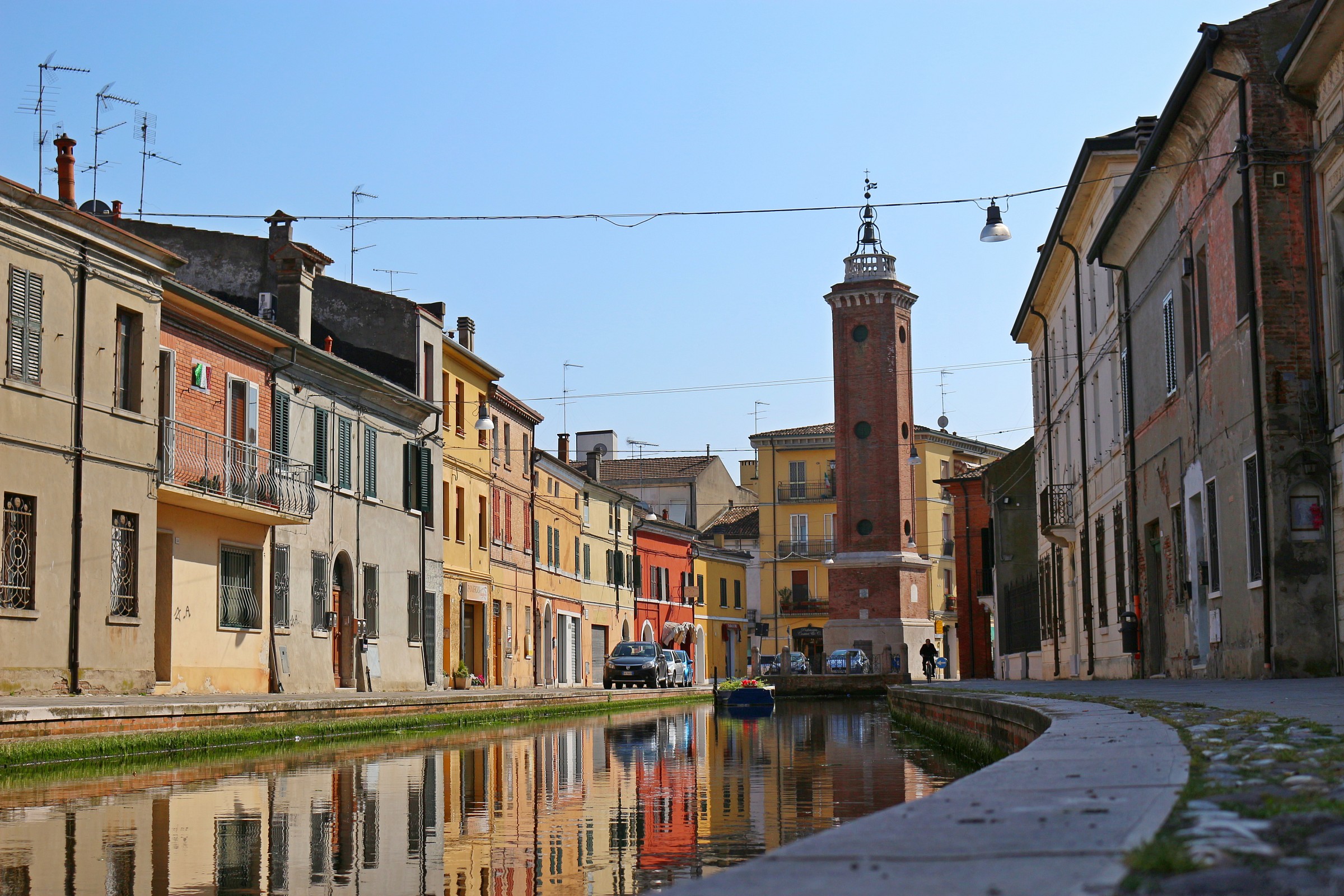 Houses overlooking the canal