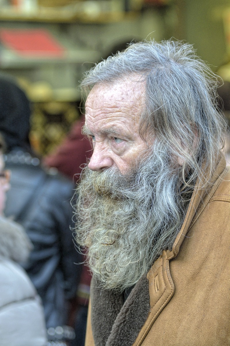 bartiger Mann in Konstanz