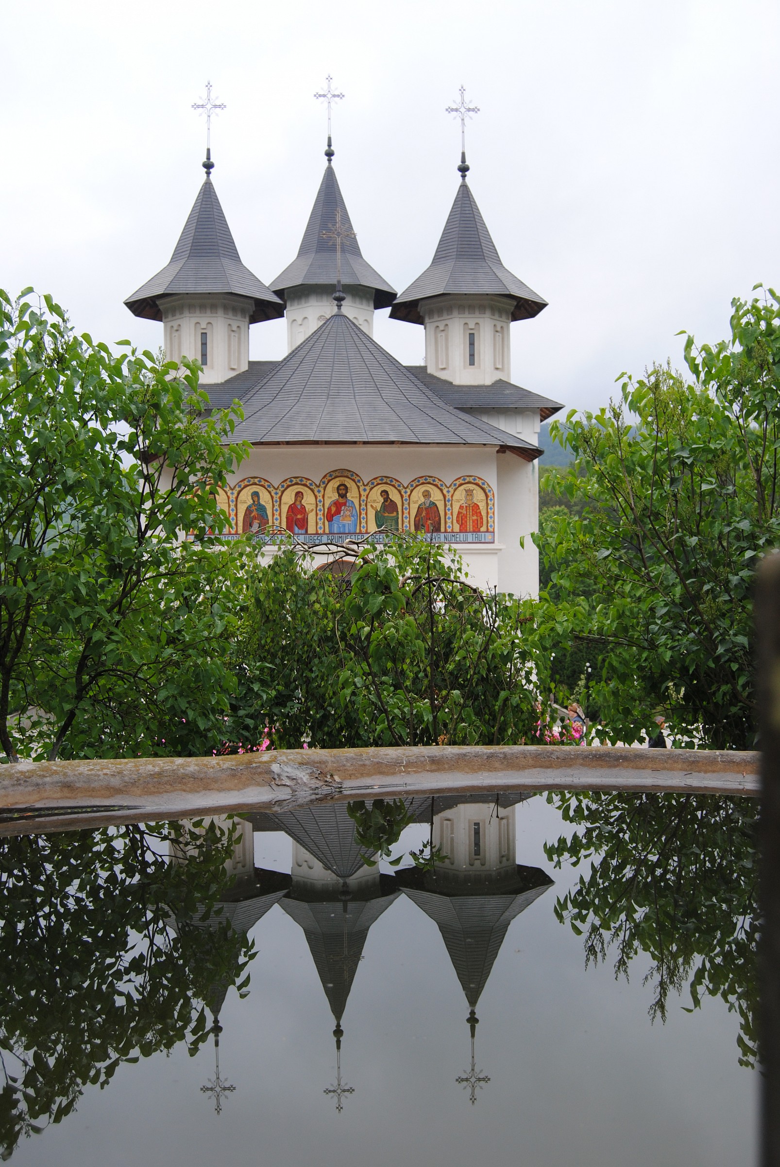 monastero sihastria  riflessione