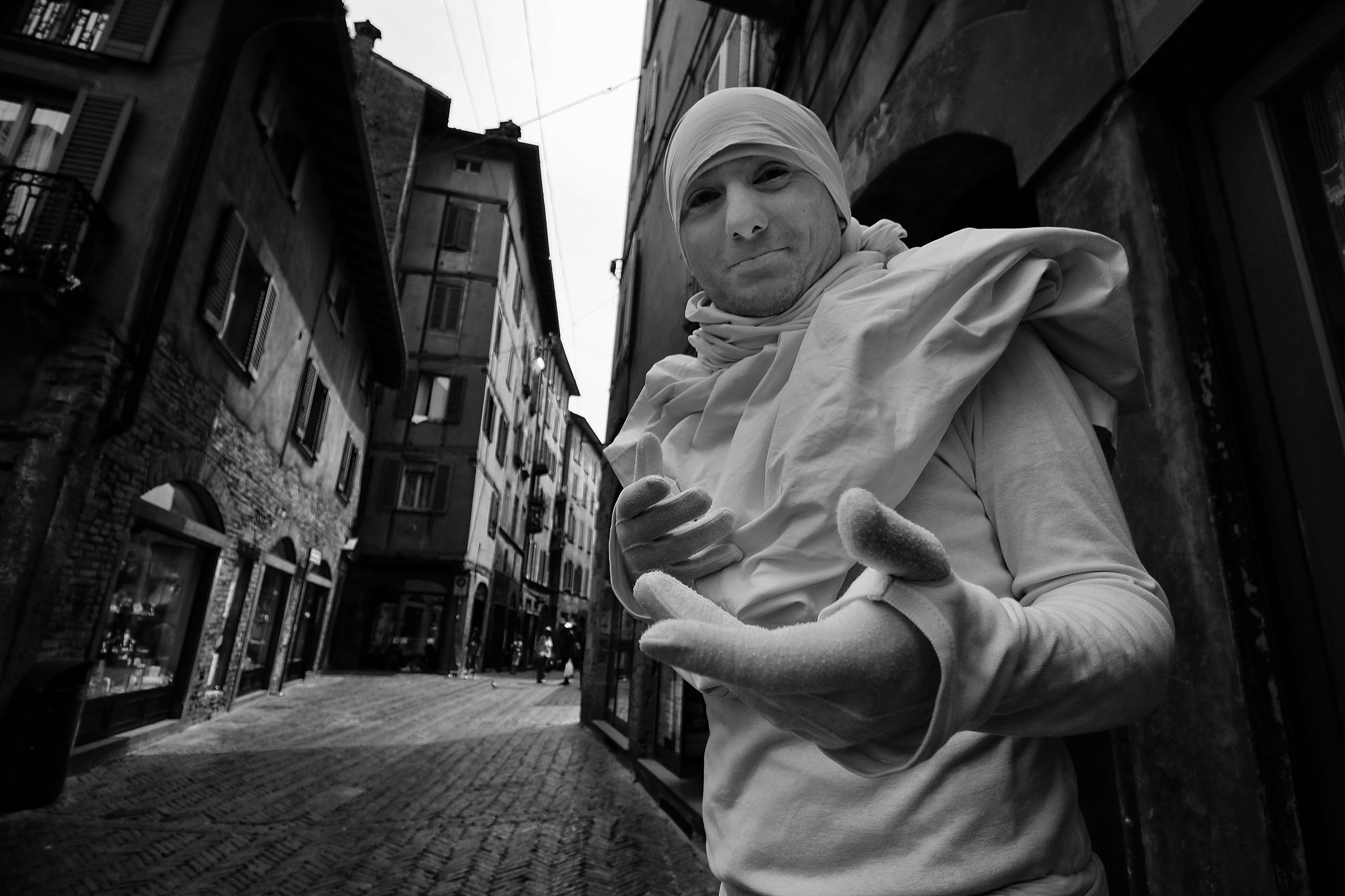 Bergamo Alta, il mimo