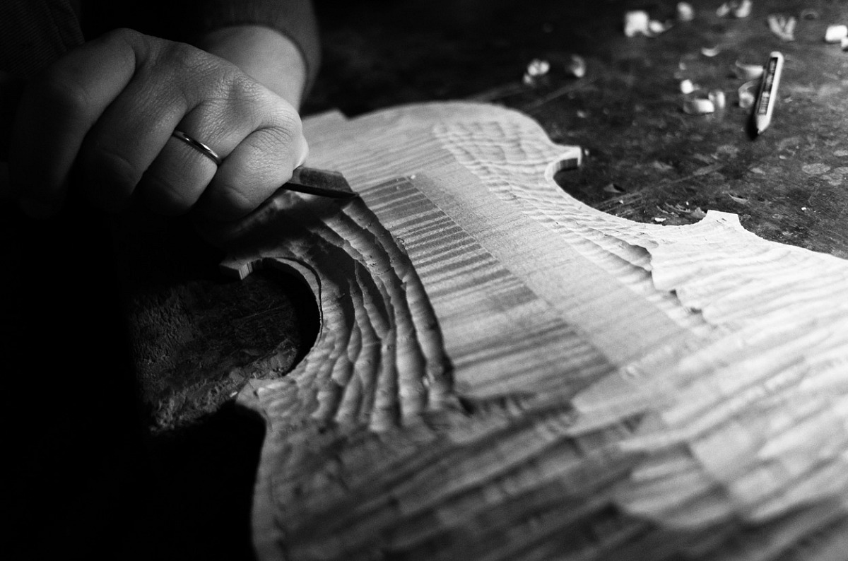The art of the luthier