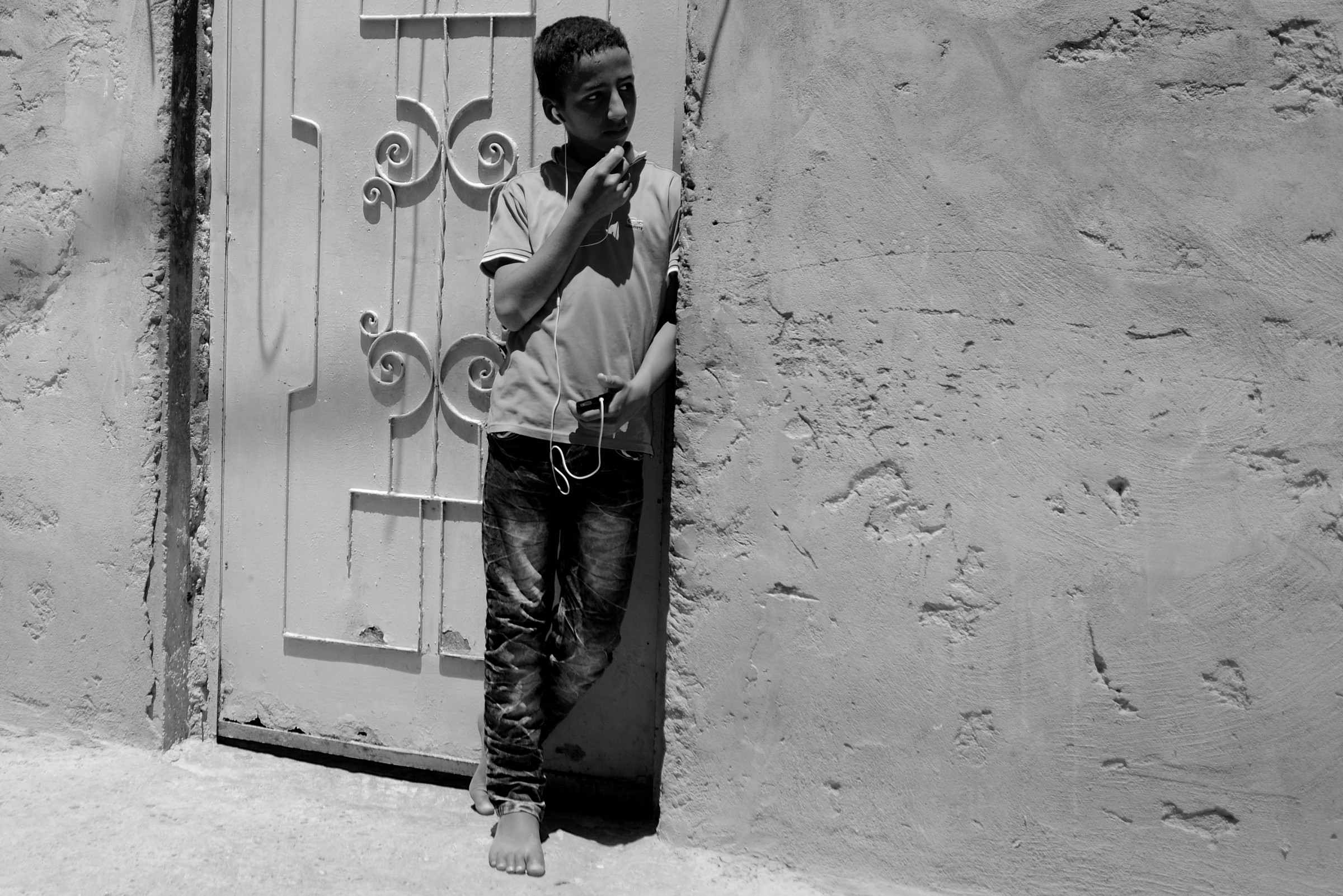 Il ragazzo sulla porta