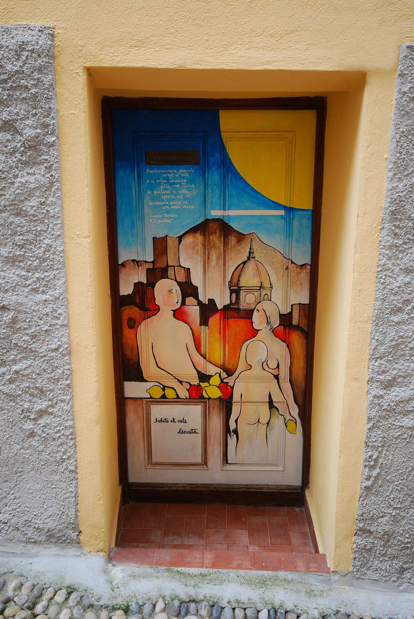 Porta del saluto al sole