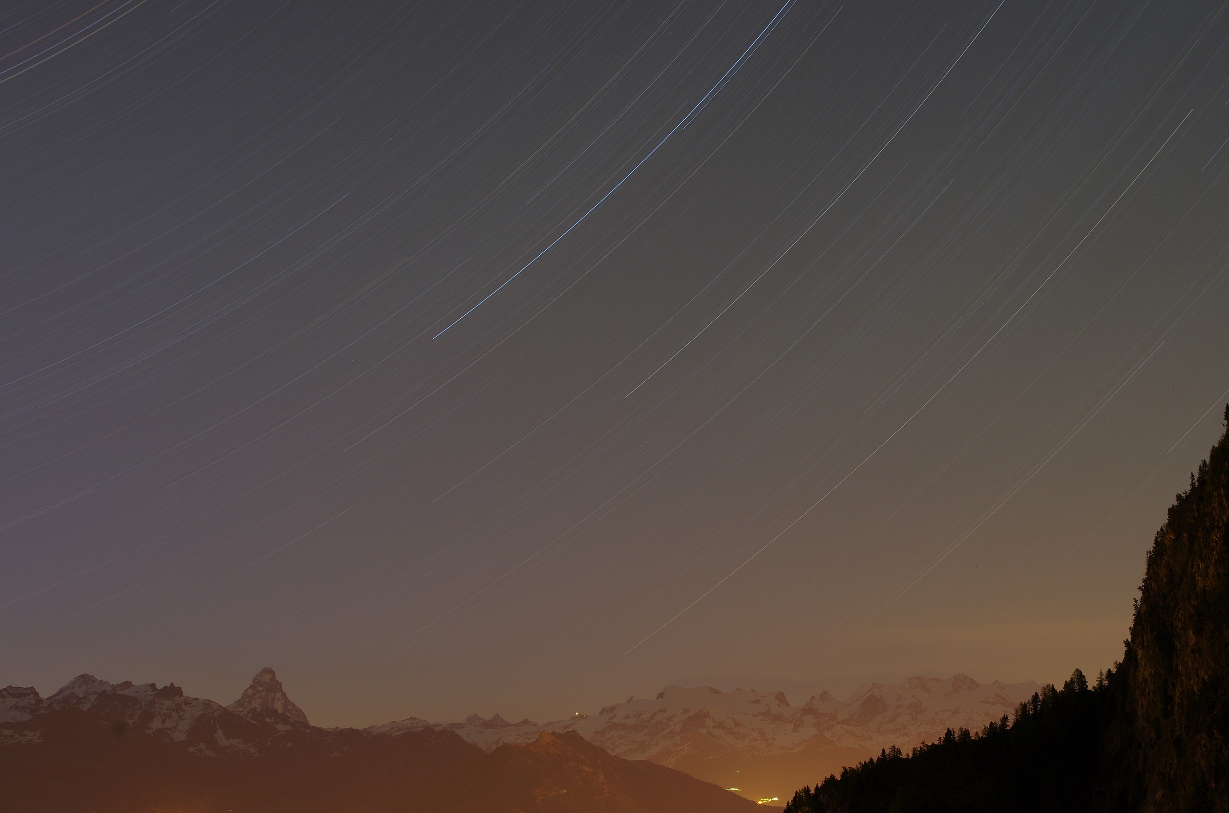 Dall'alpe la Tramail