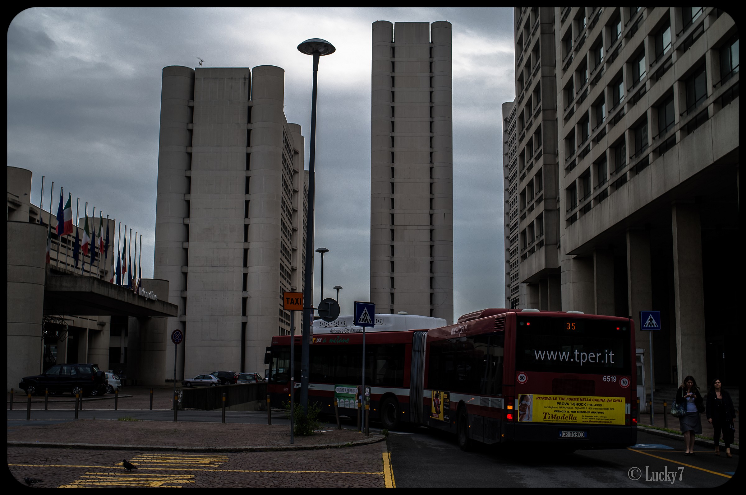 Surmodernita' Bolognese