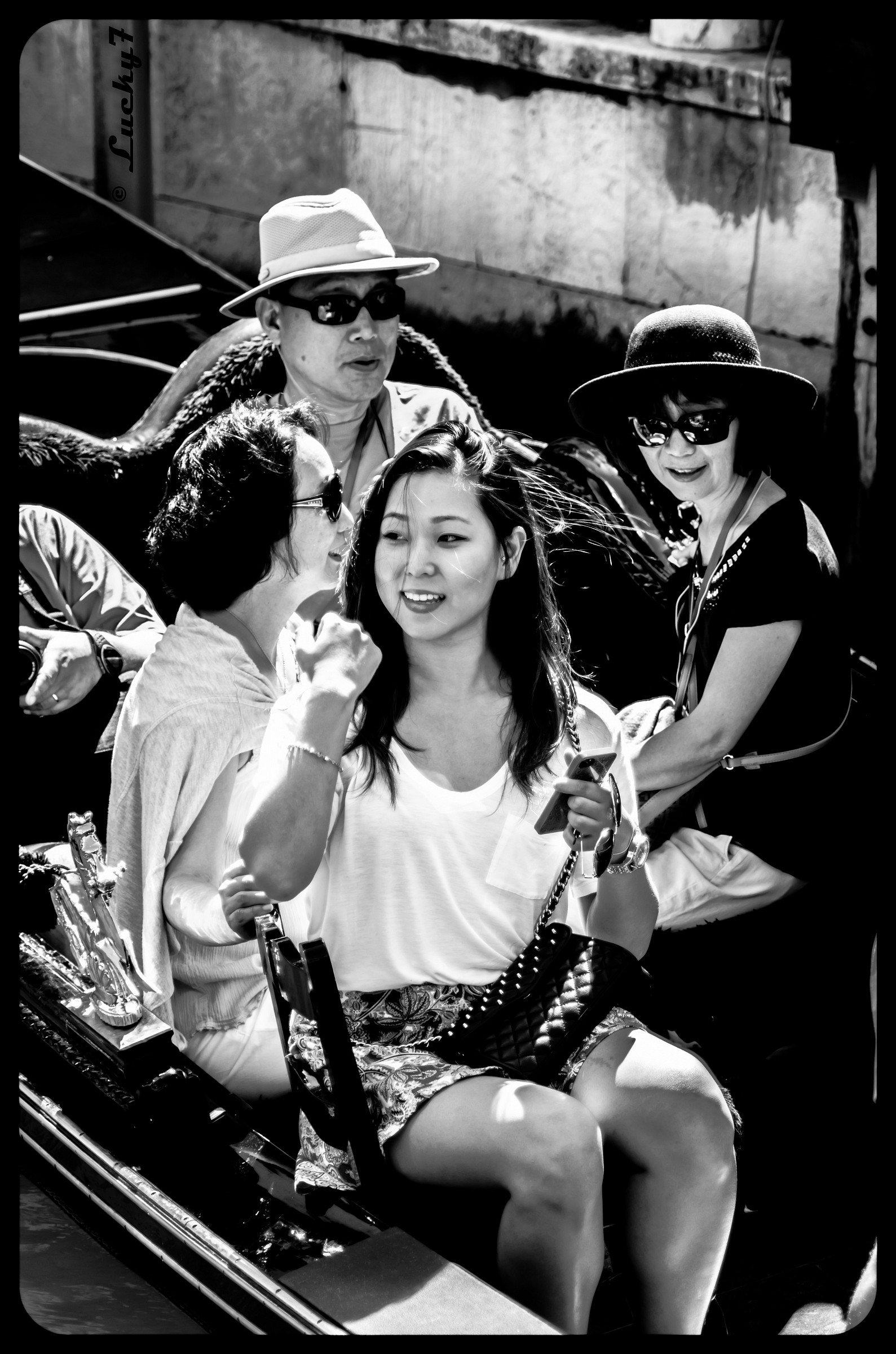 Turisti in "contrasto"