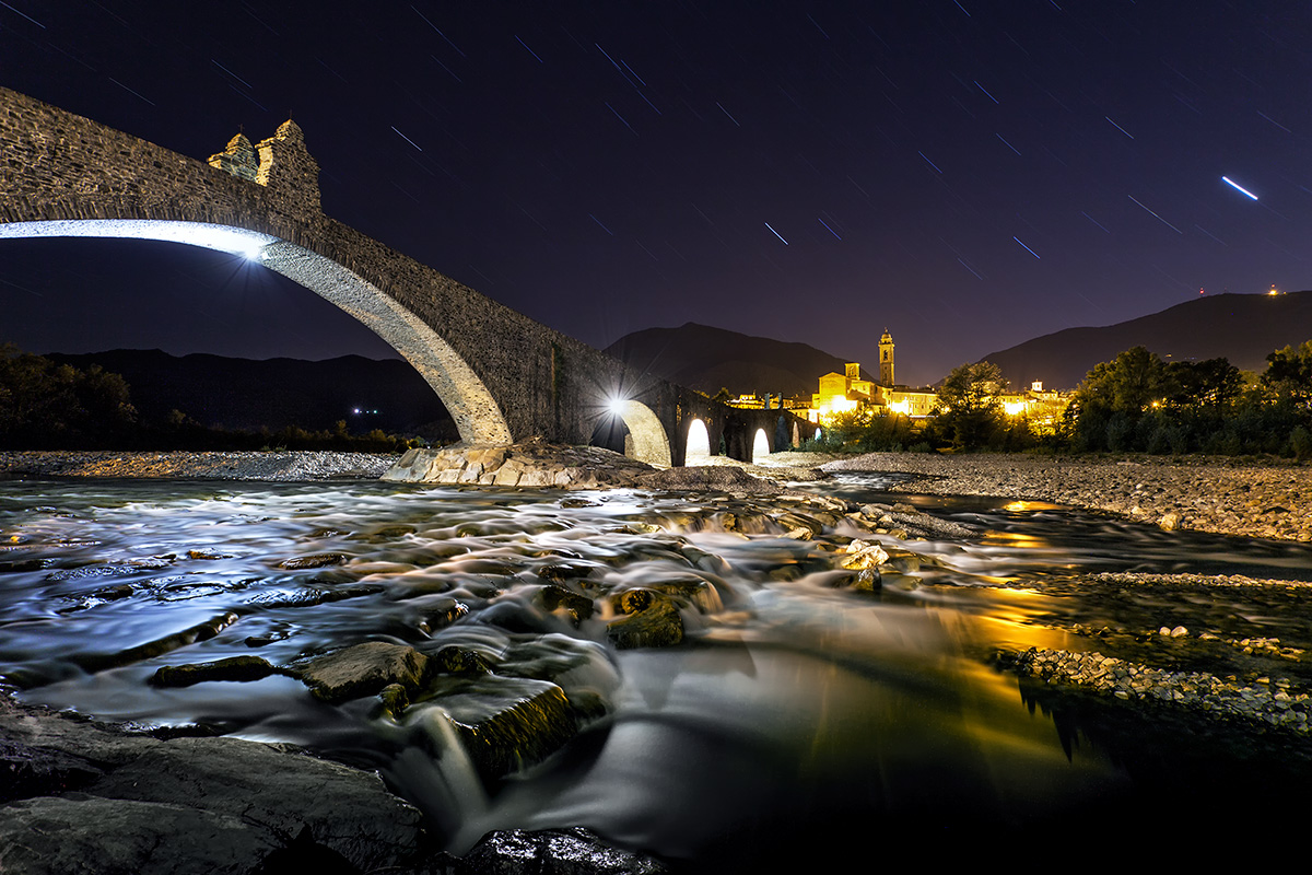 Falling stars on the Ponte Gobbo