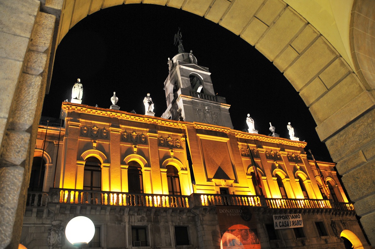 dall' universita al municipio