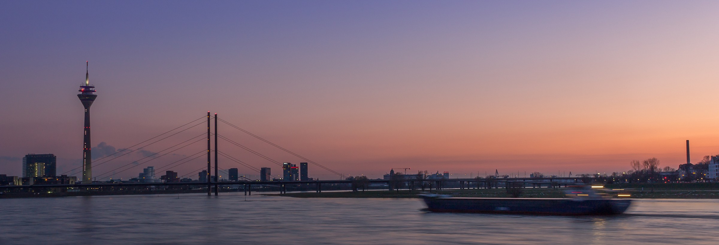 Sunset in D?sseldorf