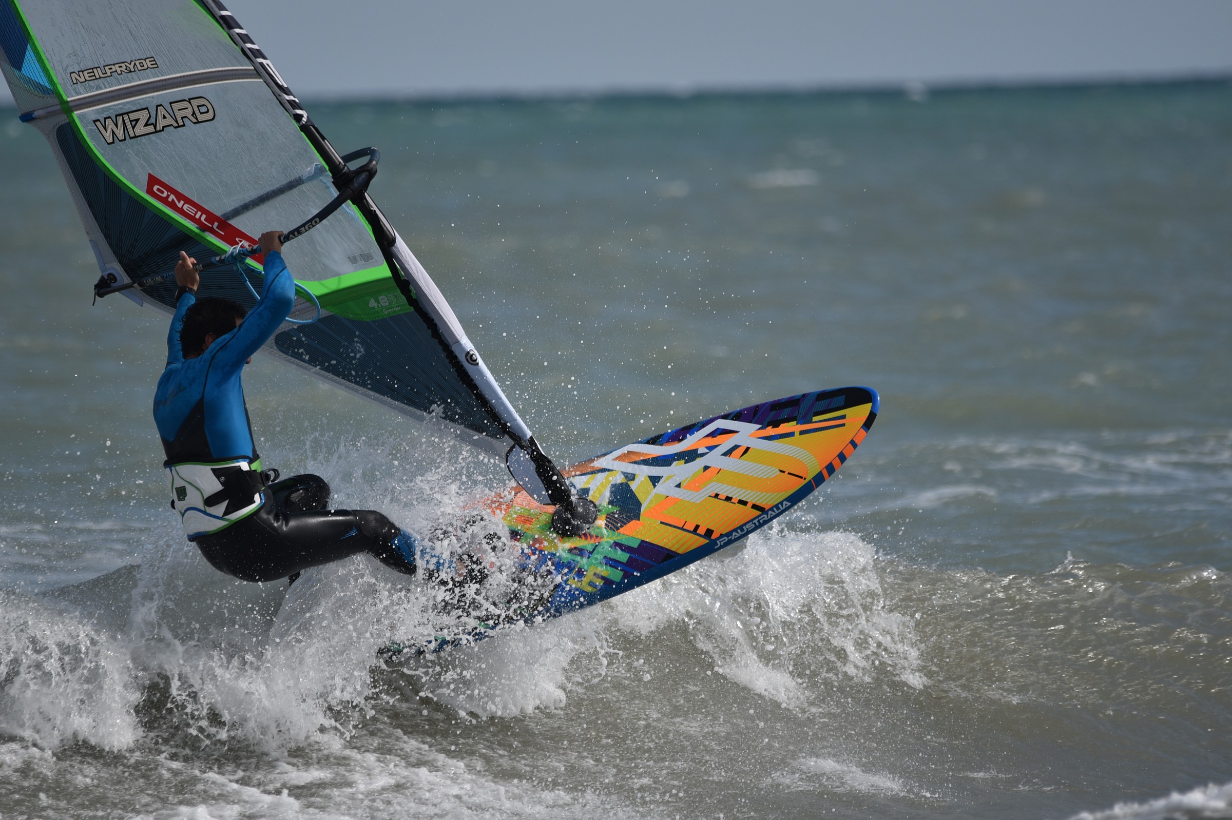 windsurf