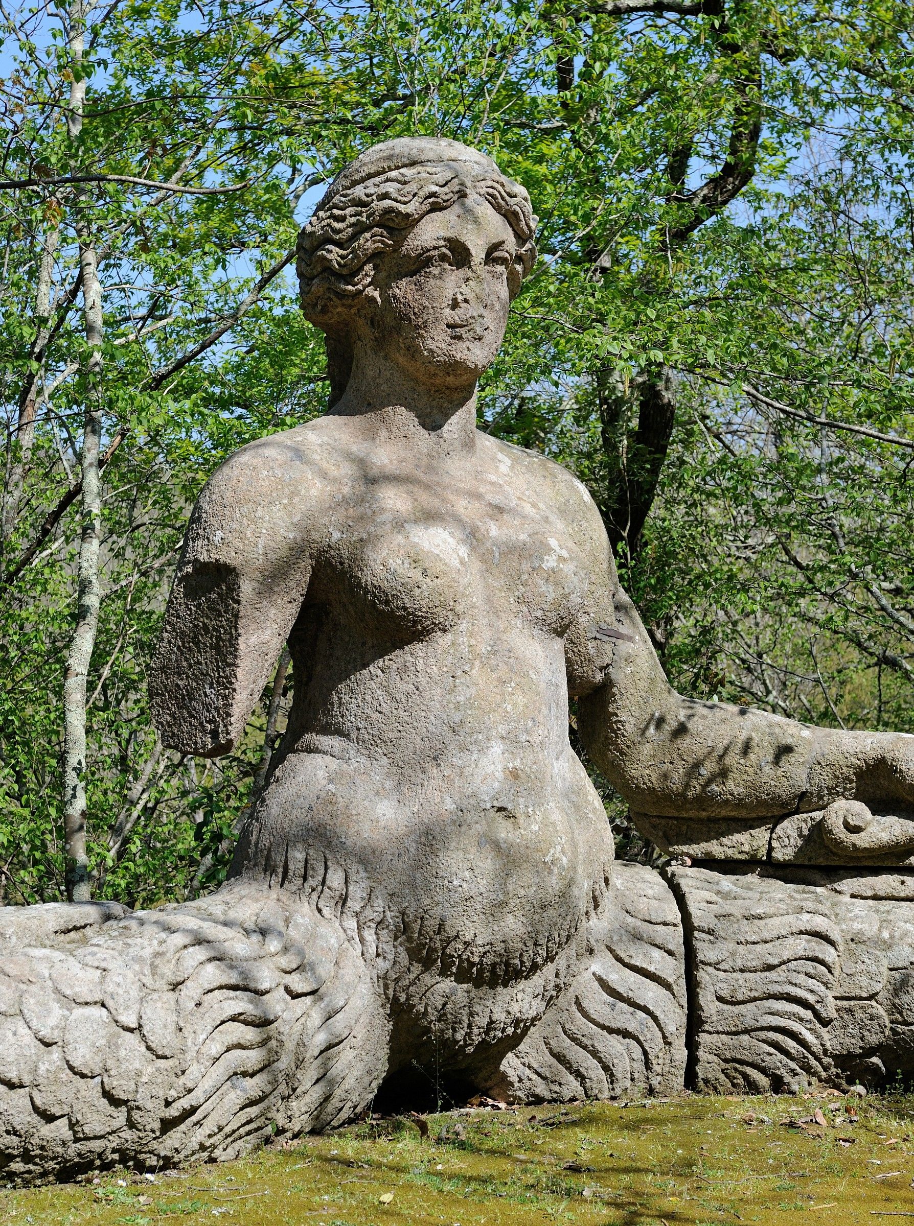 Bomarzo (Vt)-"Echidna" nel Parco dei Mostri