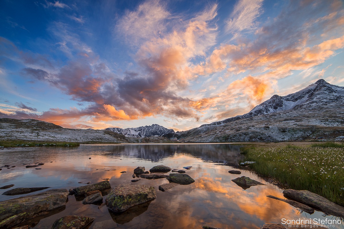 Unchain the colours before my eyes