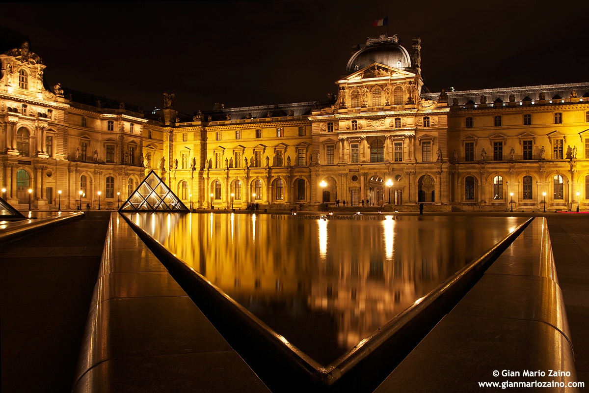 Paris by Night (2009) - 02