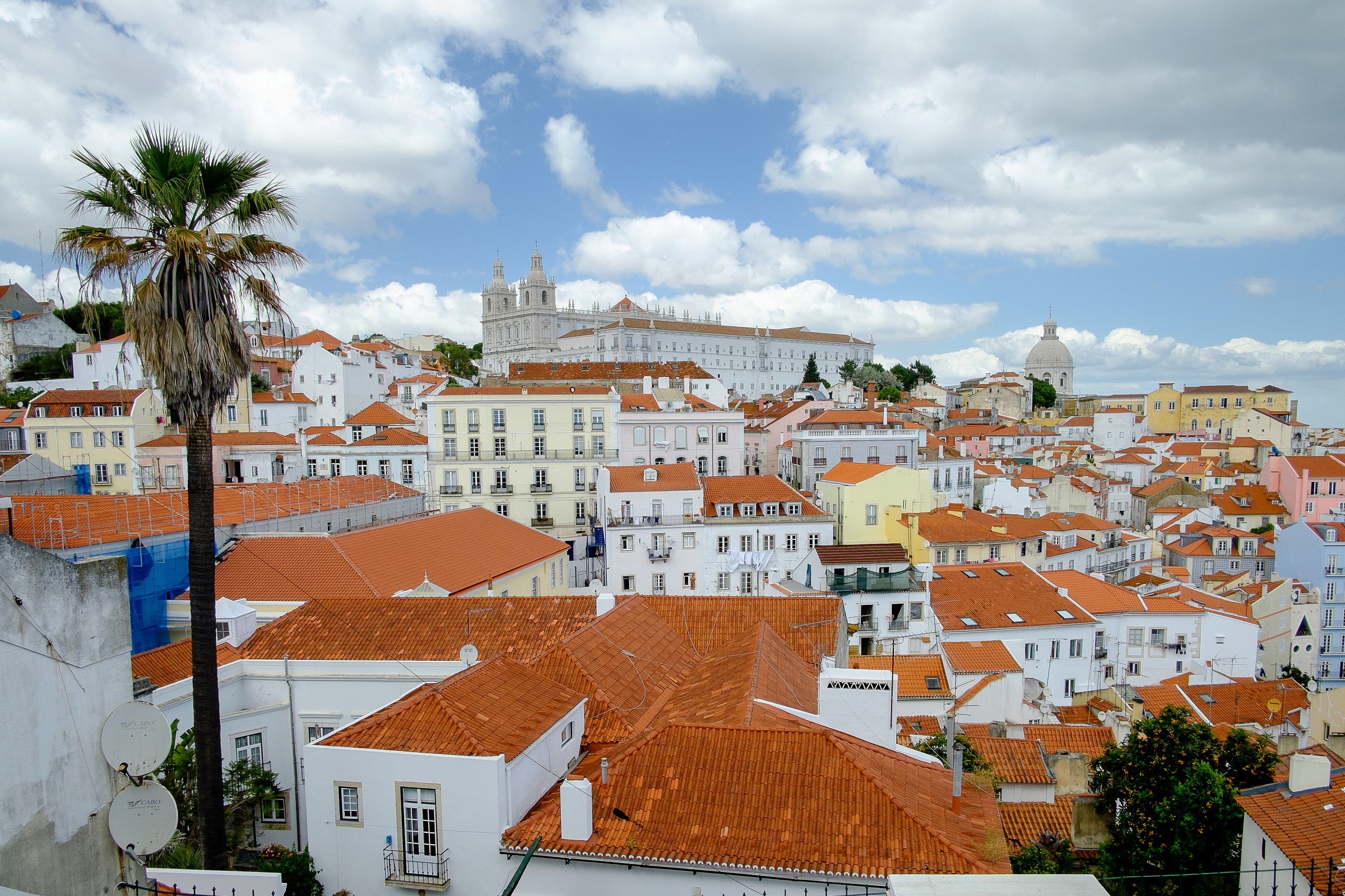 Lisbona, dal Miradouro de Santa Luzia