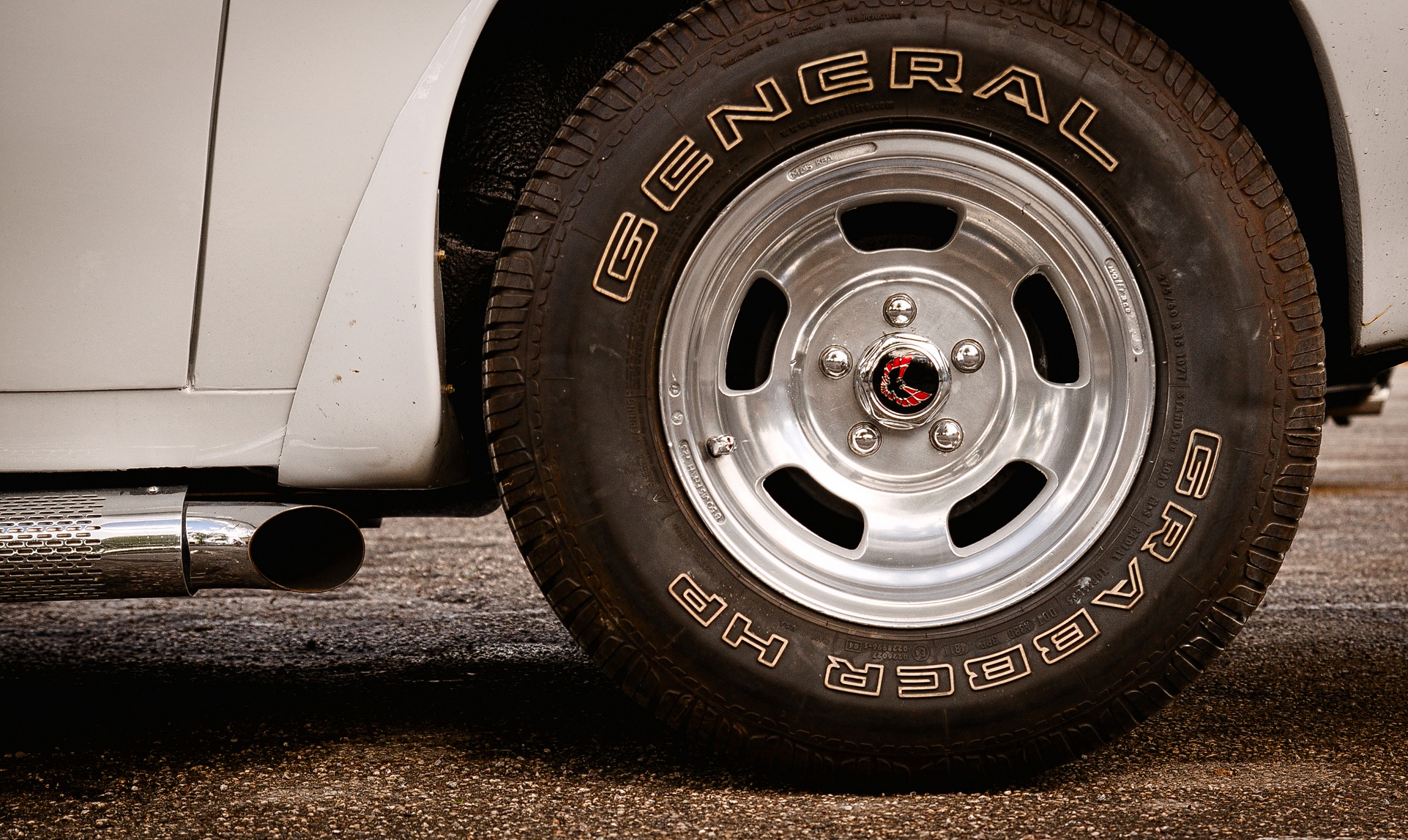 Asphalt, iron and rubber