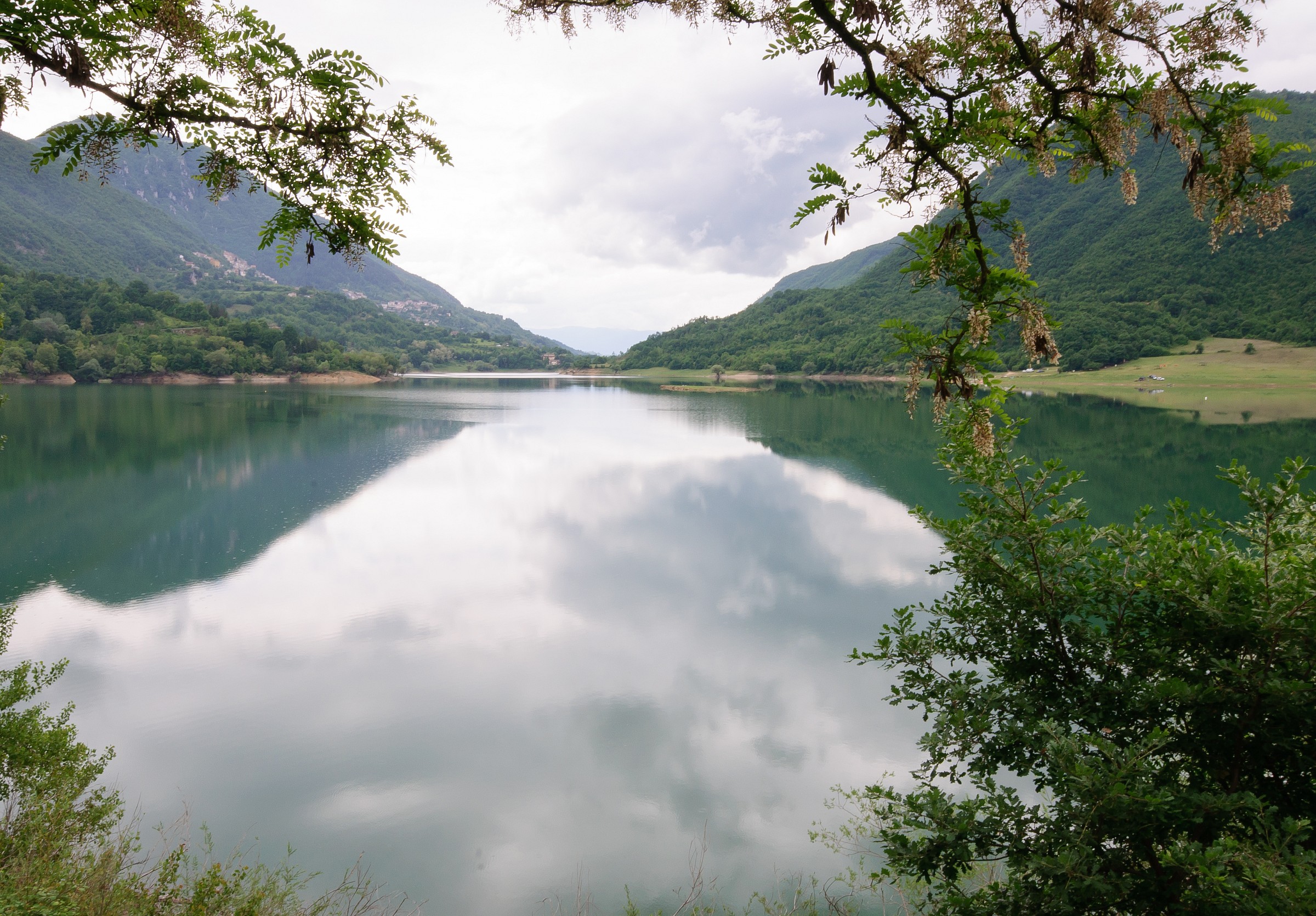 lago di turano