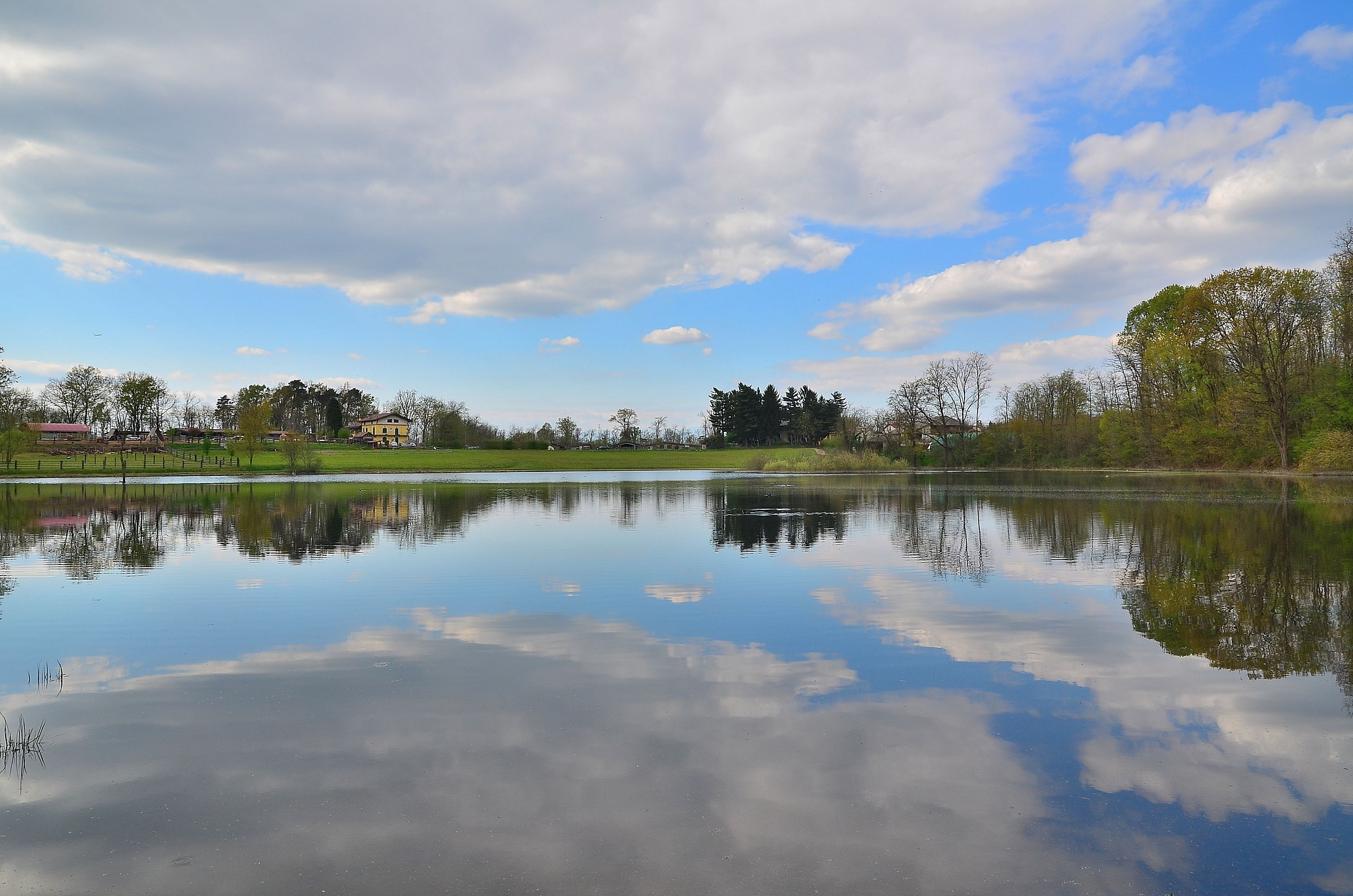 Lagozza: Lake Besnate
