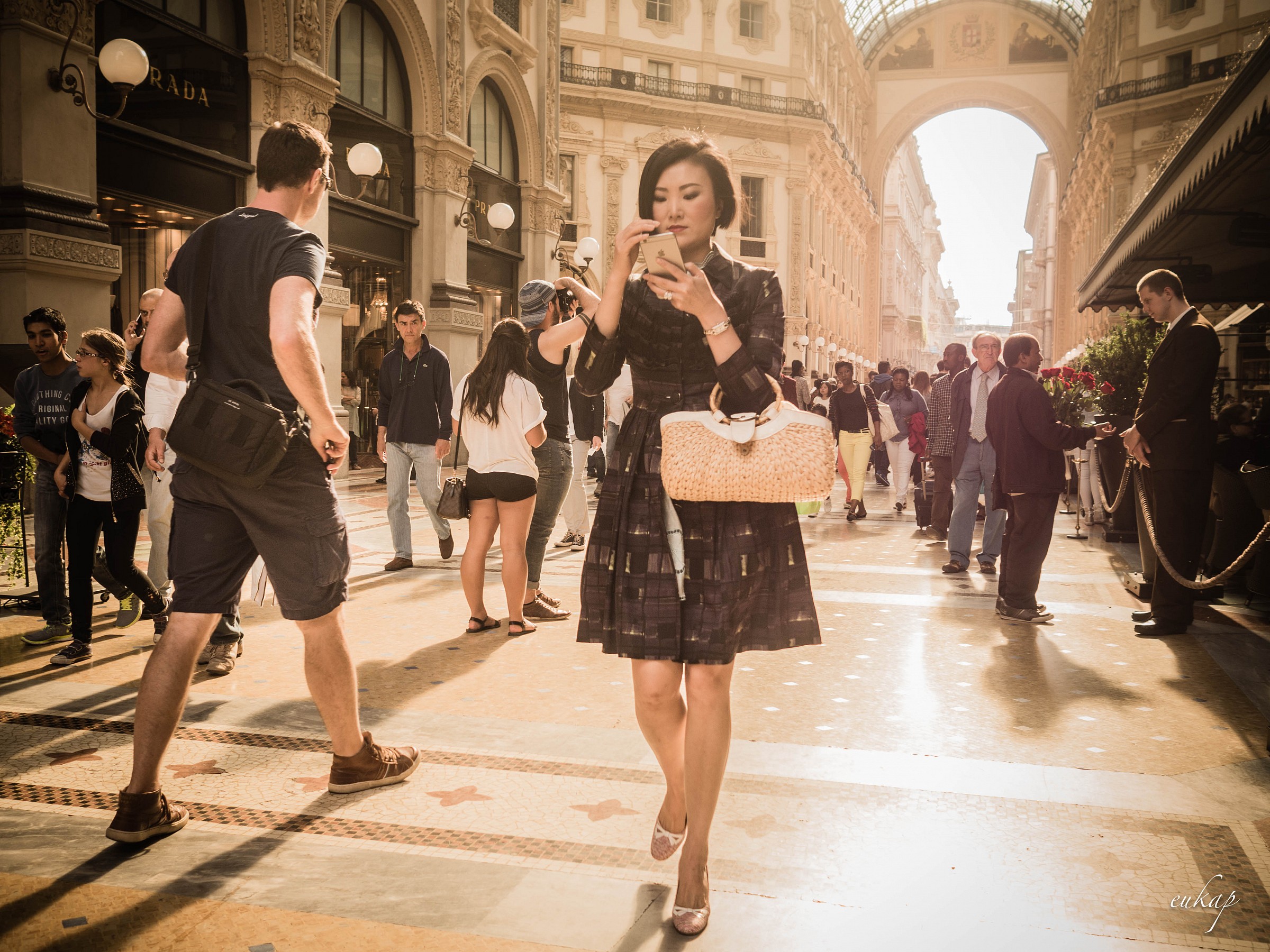 walking with a smartphone