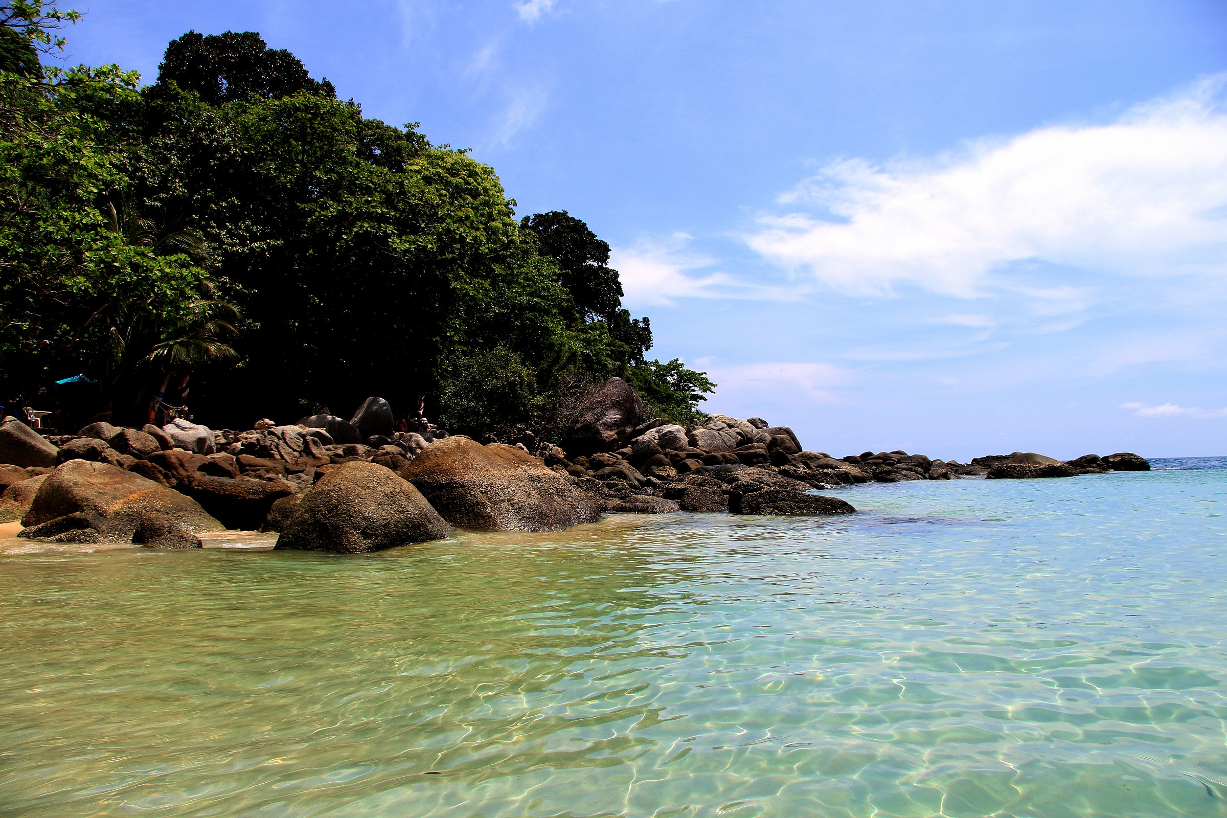 we kata beach, phuket