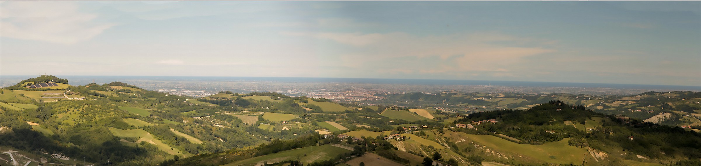 mare adriatico , dalle colline romagnole