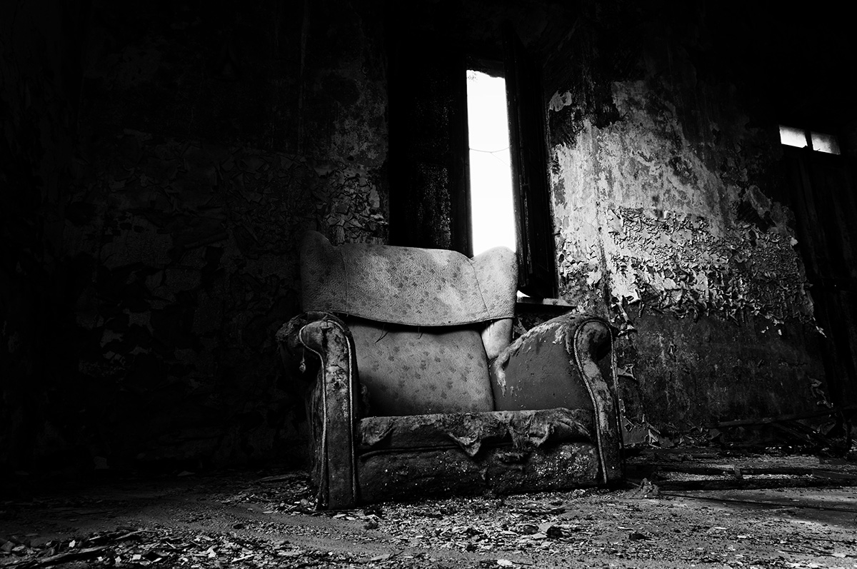 Serial killer office