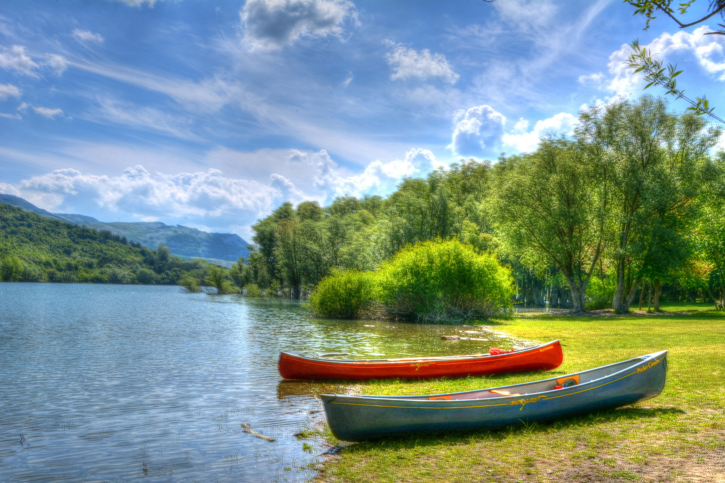 Boats at Lake Barrea