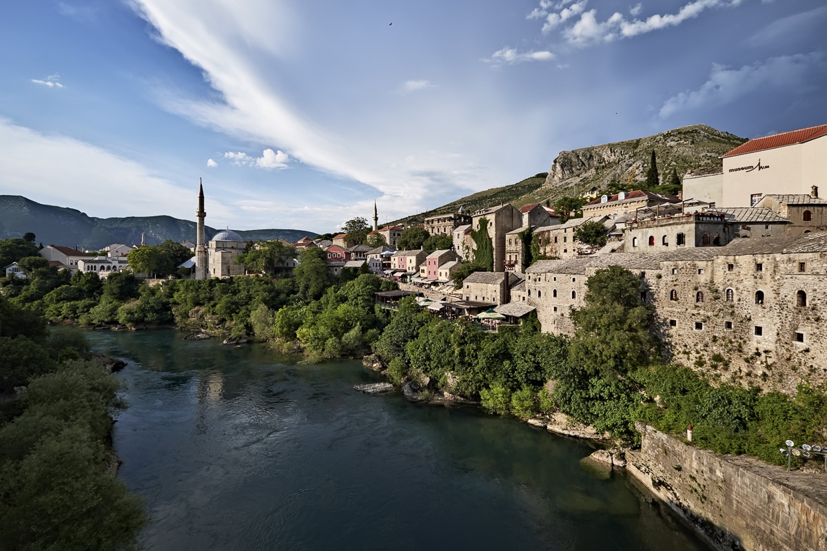 Mostar (Bosnia ed Erzegovina) vista dal Ponte Vecchio