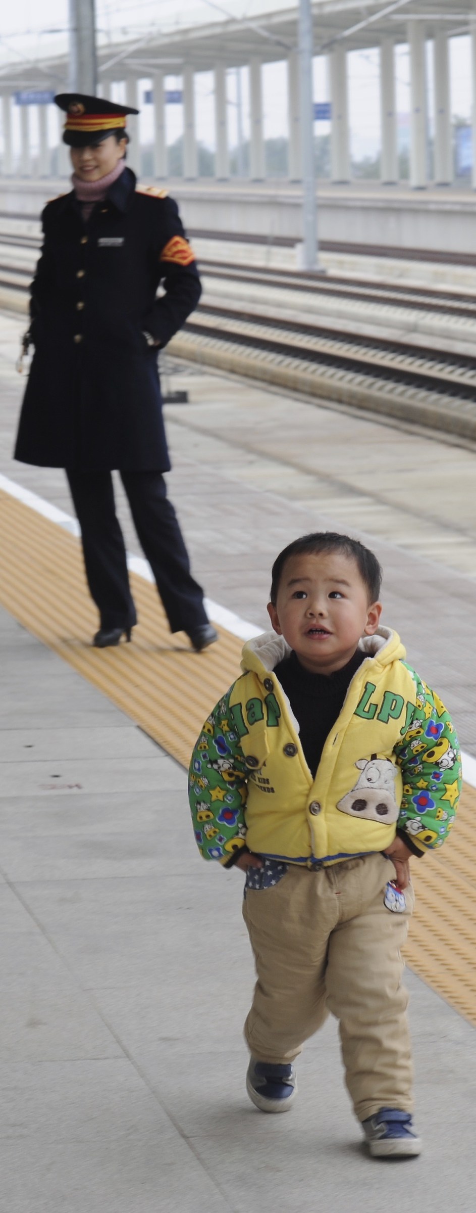 Aspettando il treno, Cina