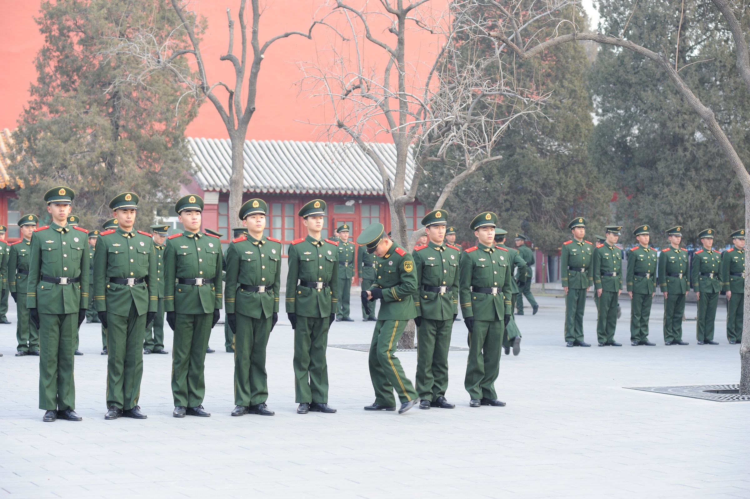 Ritardatario, esercito cinese, Pechino