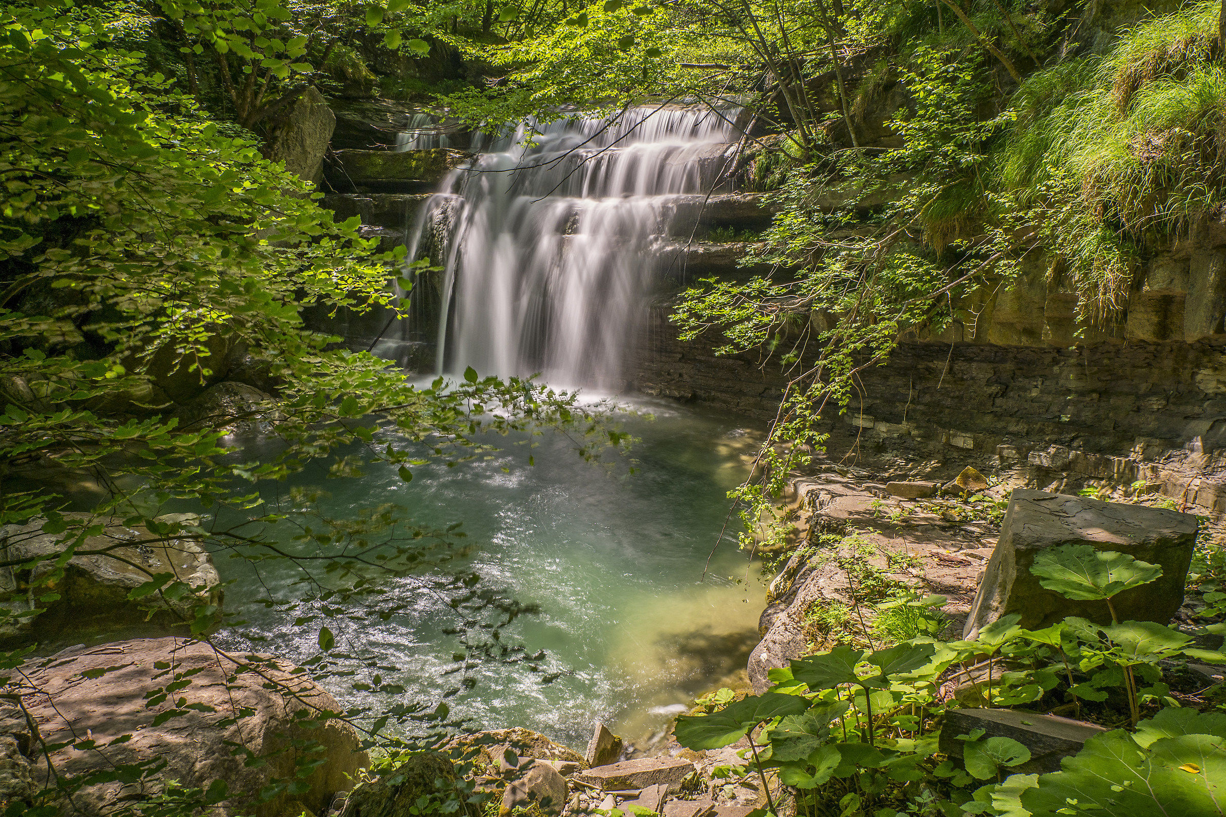 verso le cascate acquacheta