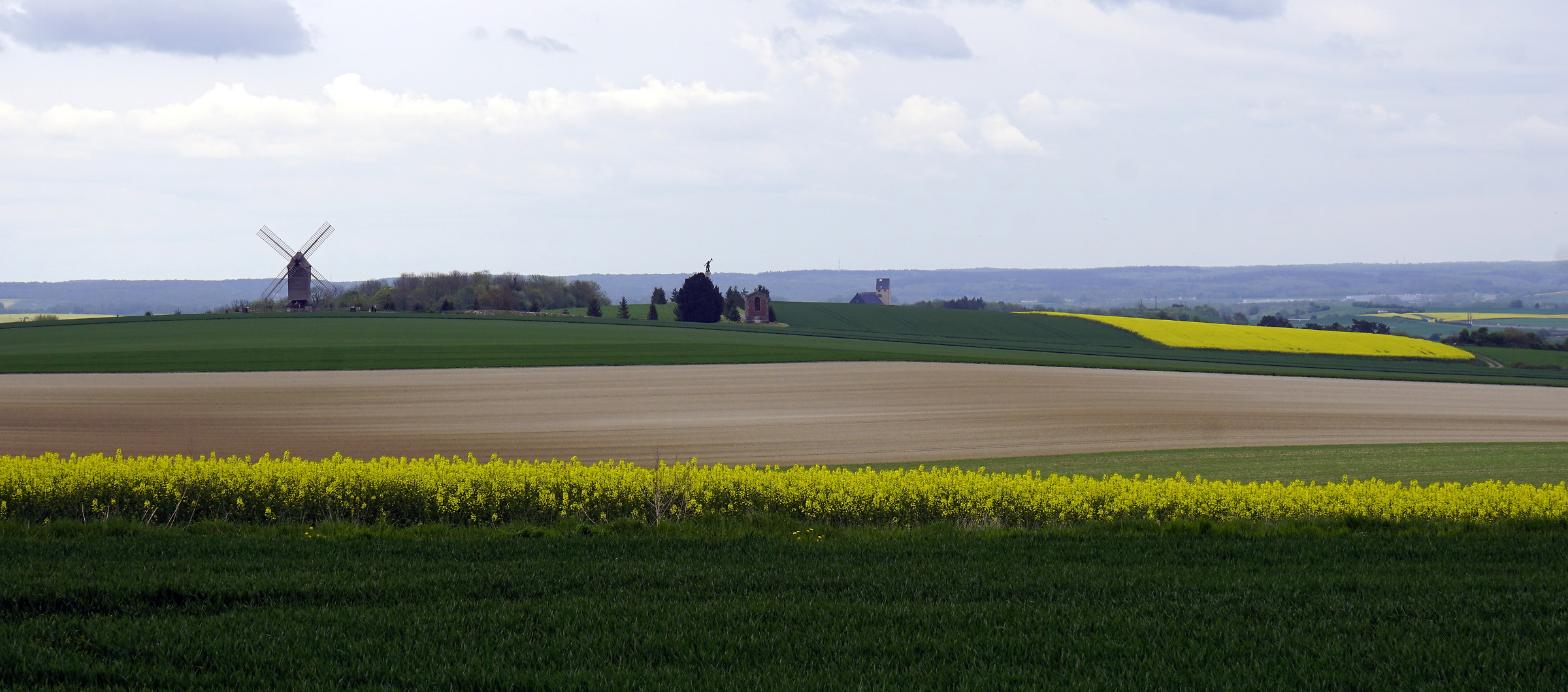 paesaggio con mulino