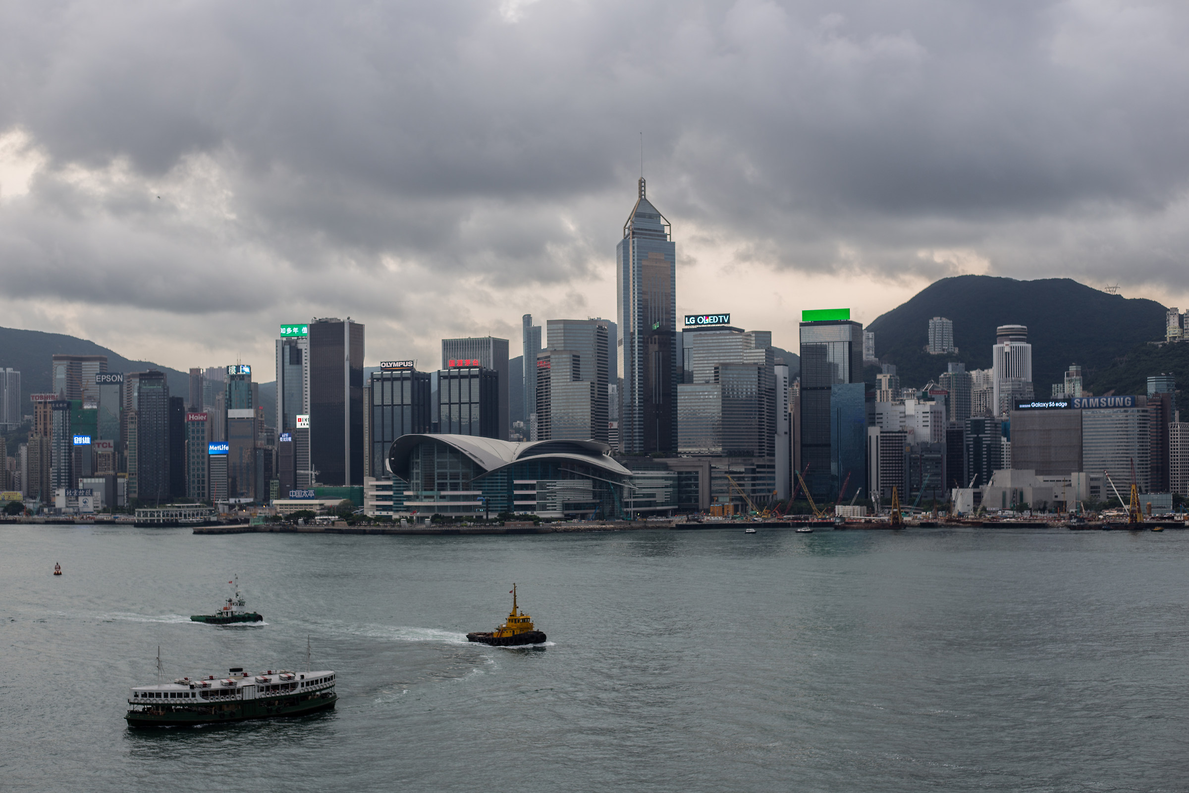 Hong Kong in una giornata uggiosa