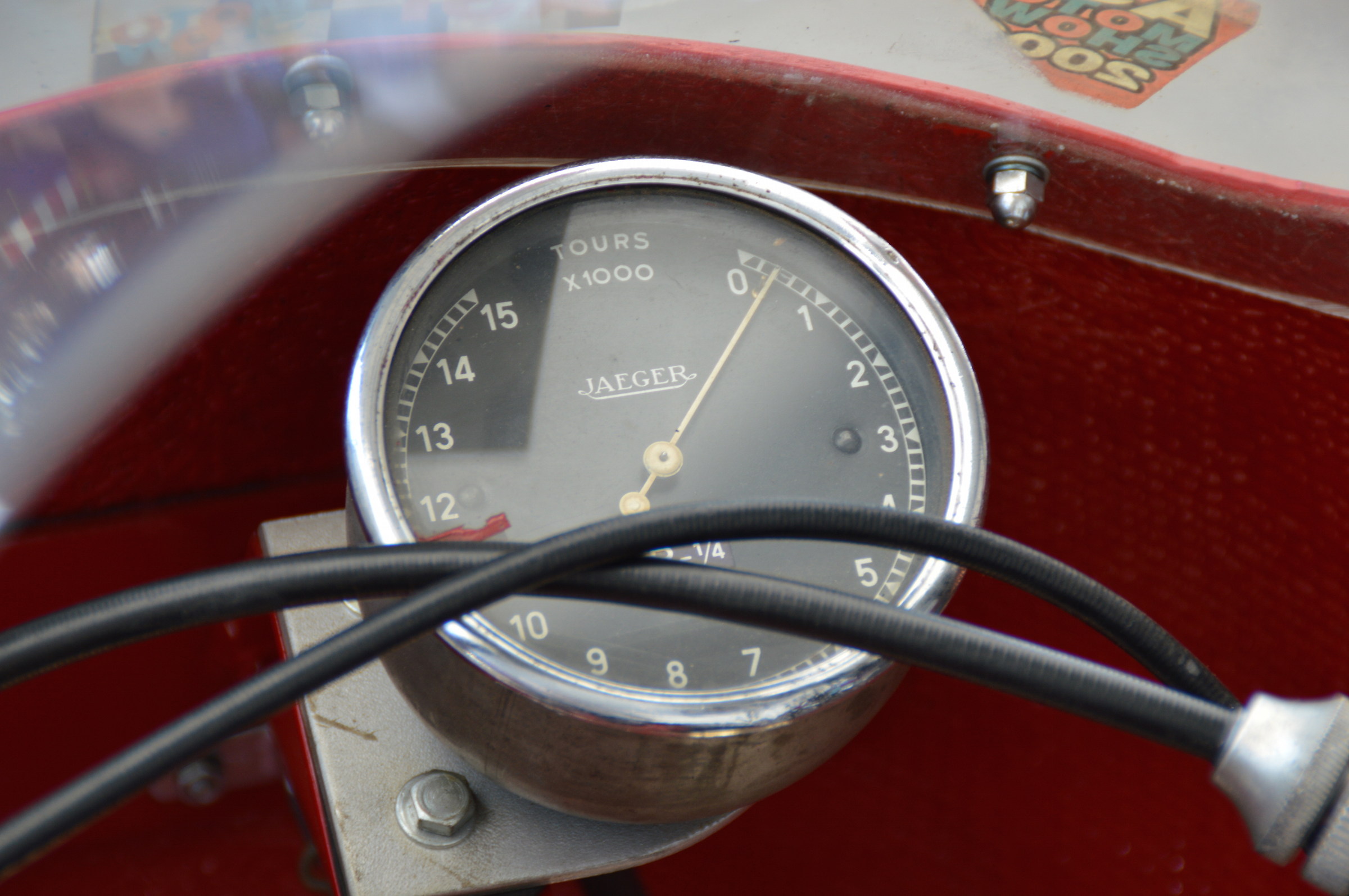 contagiri jaeger particolare