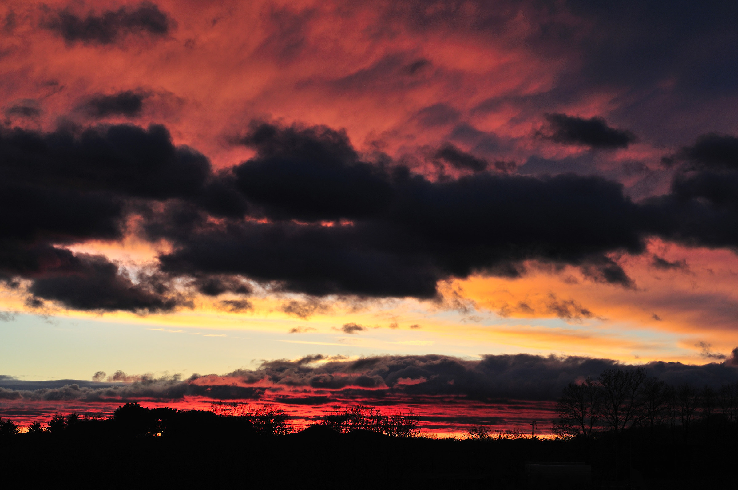 tramonto mozzafiato colori bellissimi