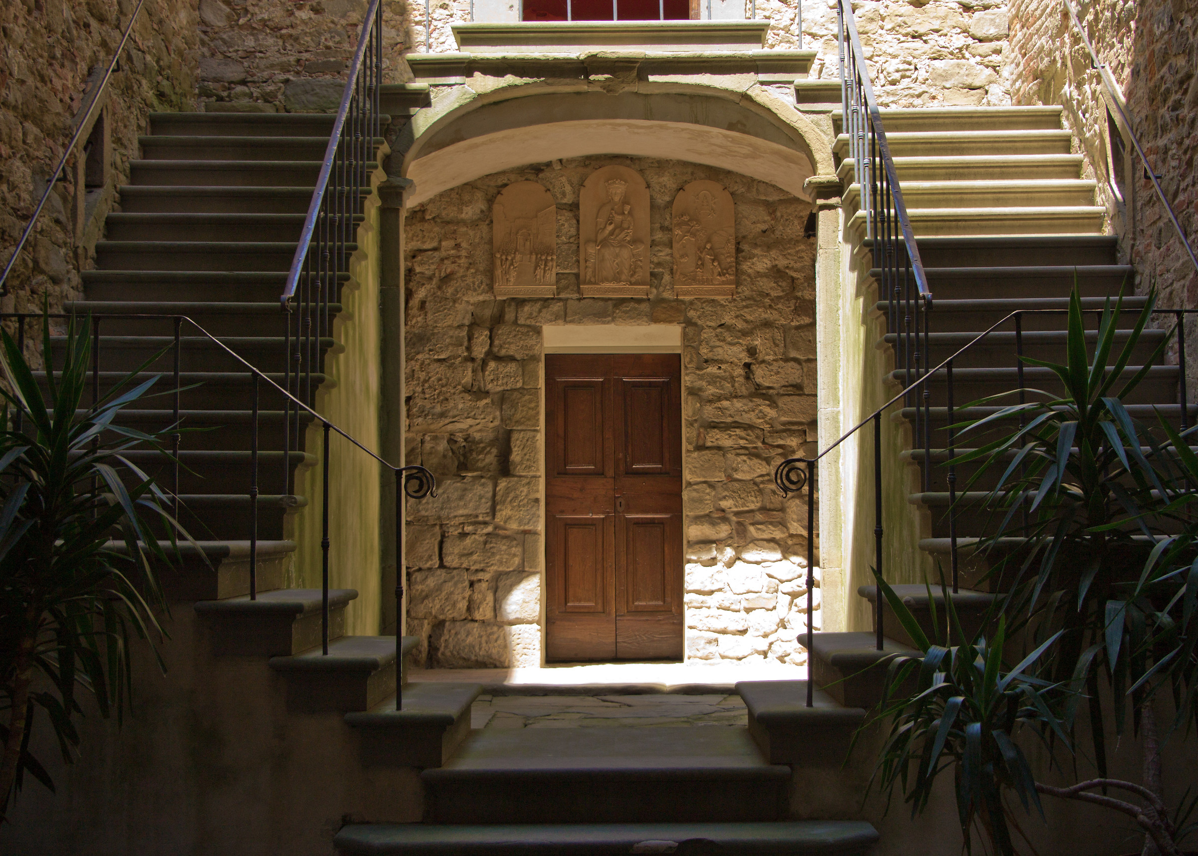 ma quella scala dove.....porta