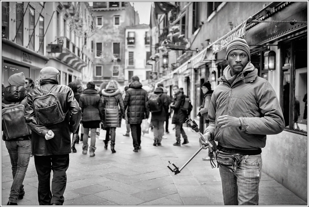 "Do you want selfie ???"