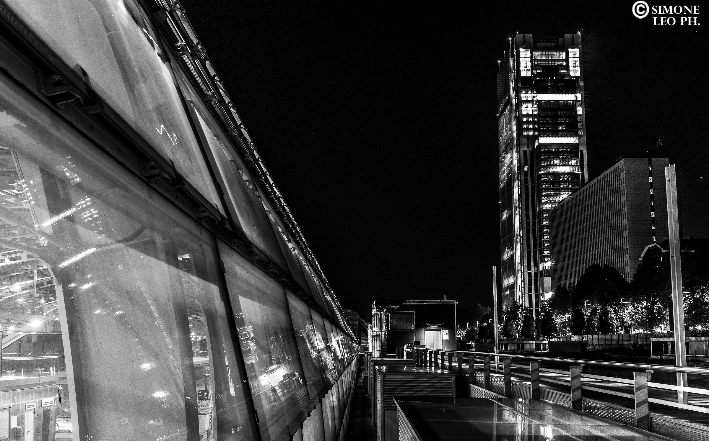 grattacielo Intesa Sanpaolo visto da Porta Susa