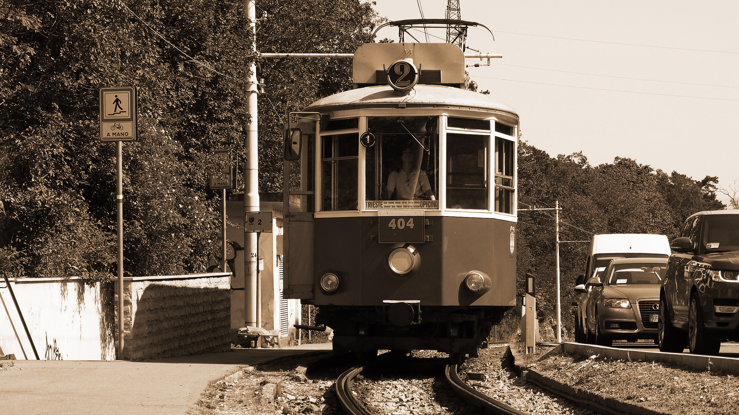 Tram