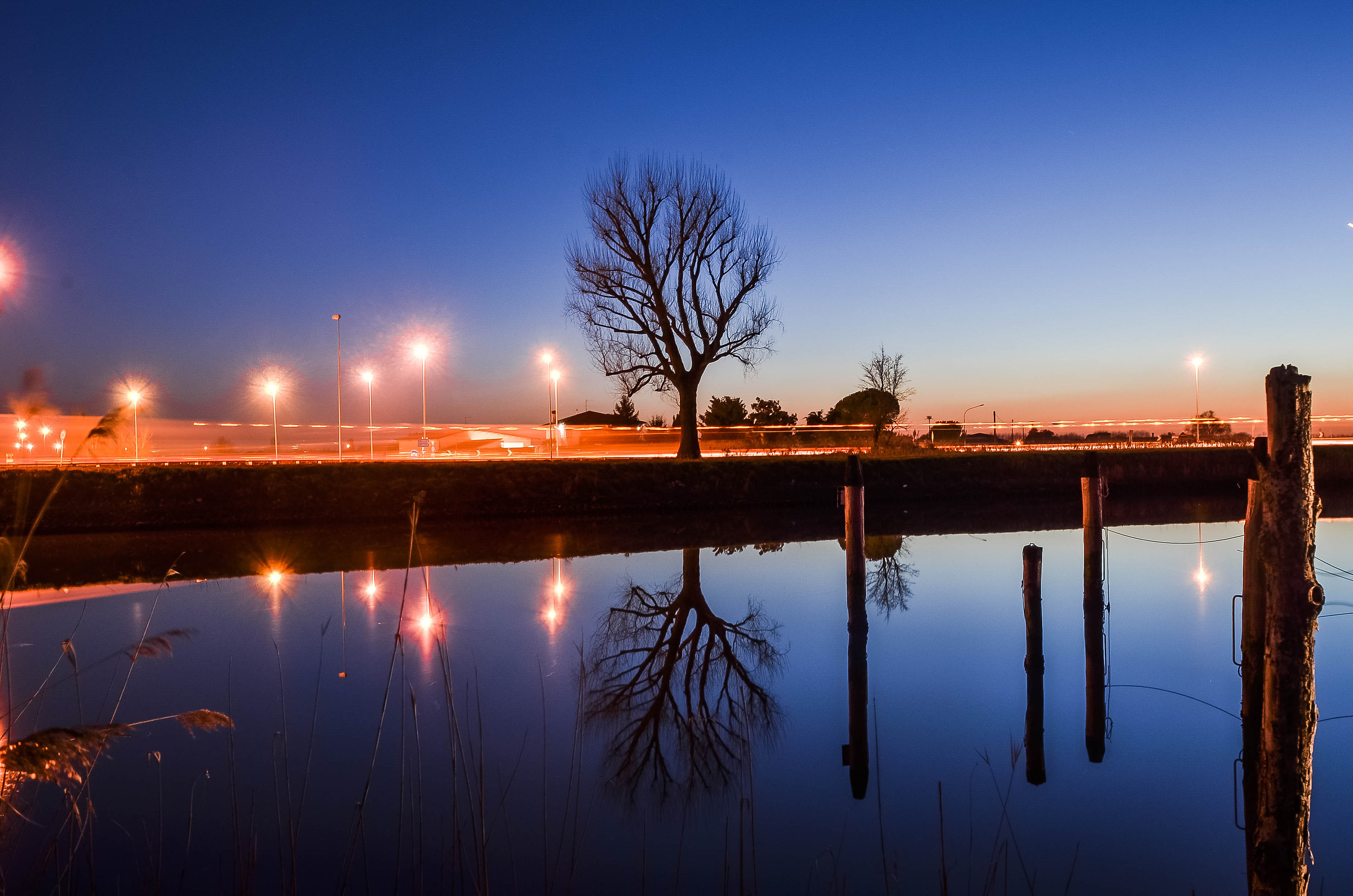tramonto lungo  il canale