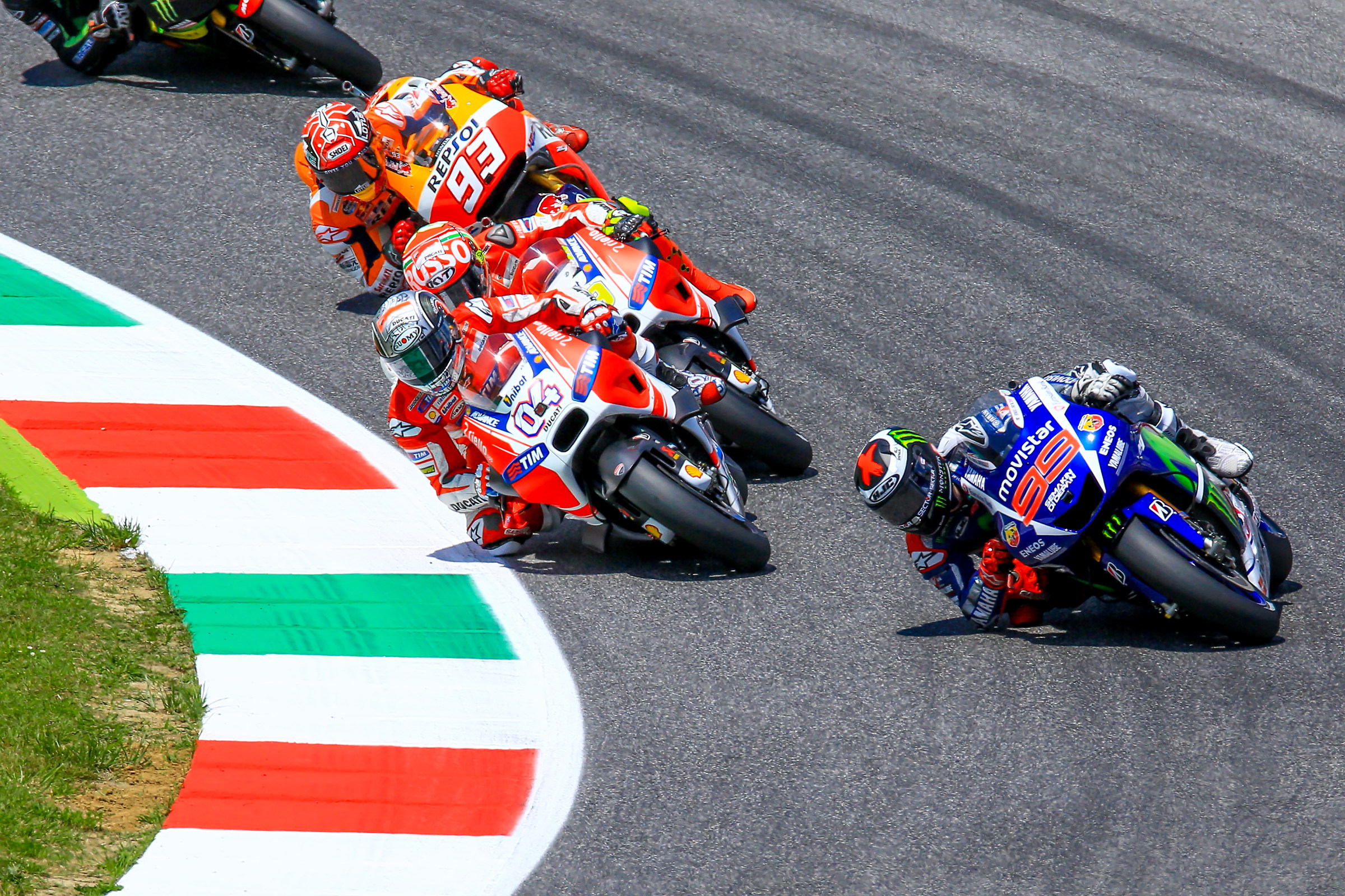 Overtaking Lorenzo-in curve-MGP