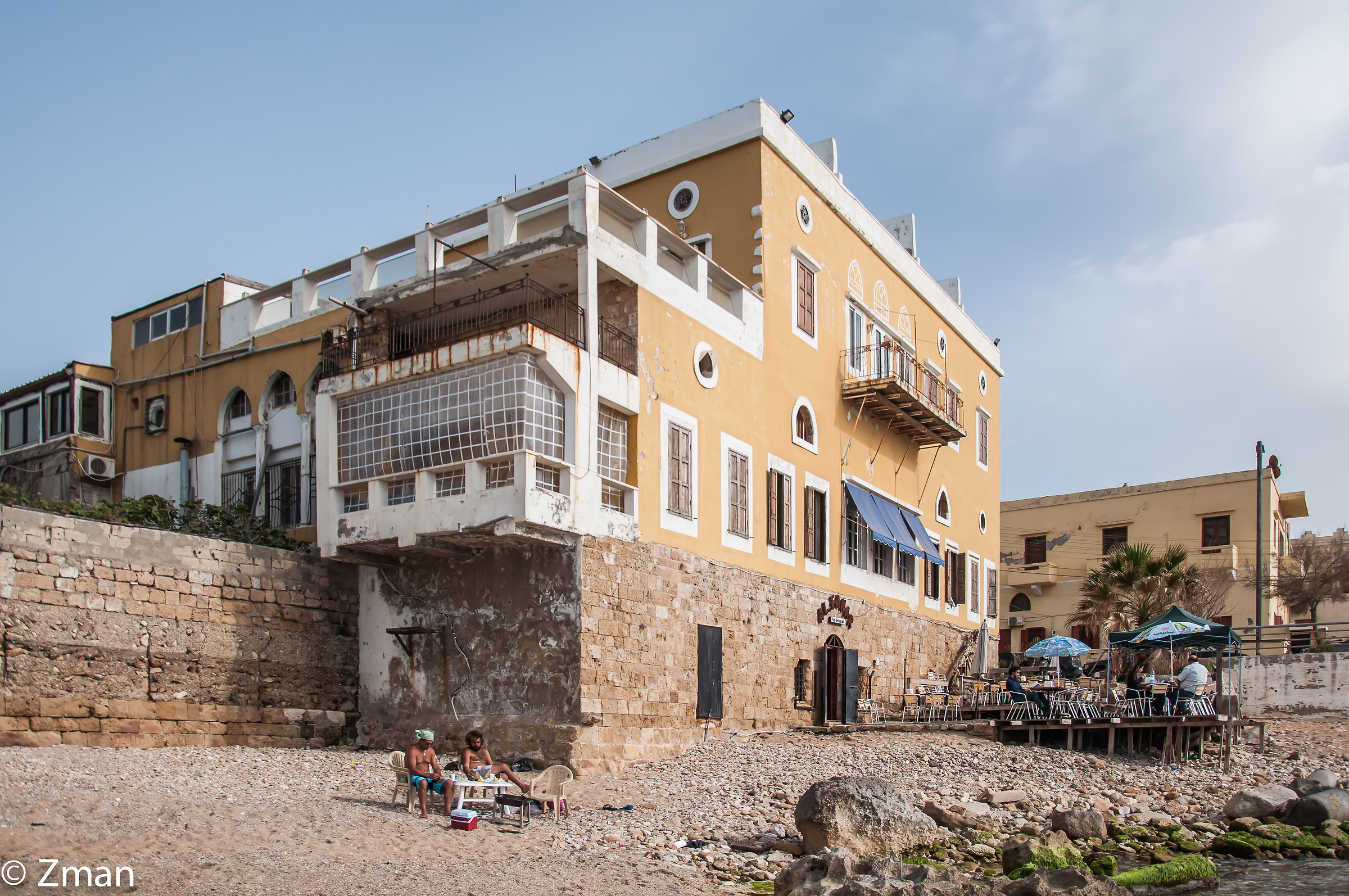 Al Fanar Hotel and Restaurant