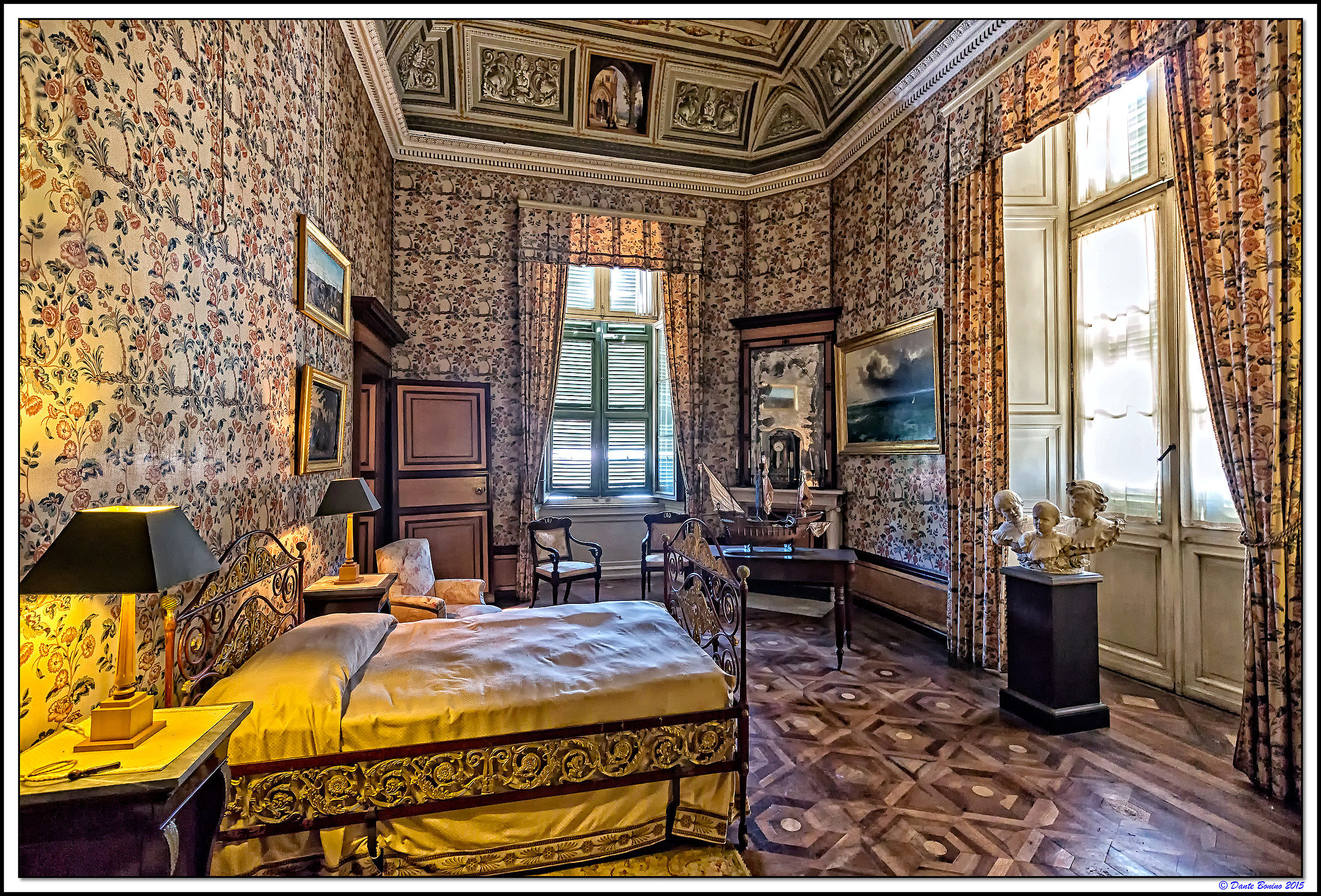 Racconigi Castle: Bedroom Queen
